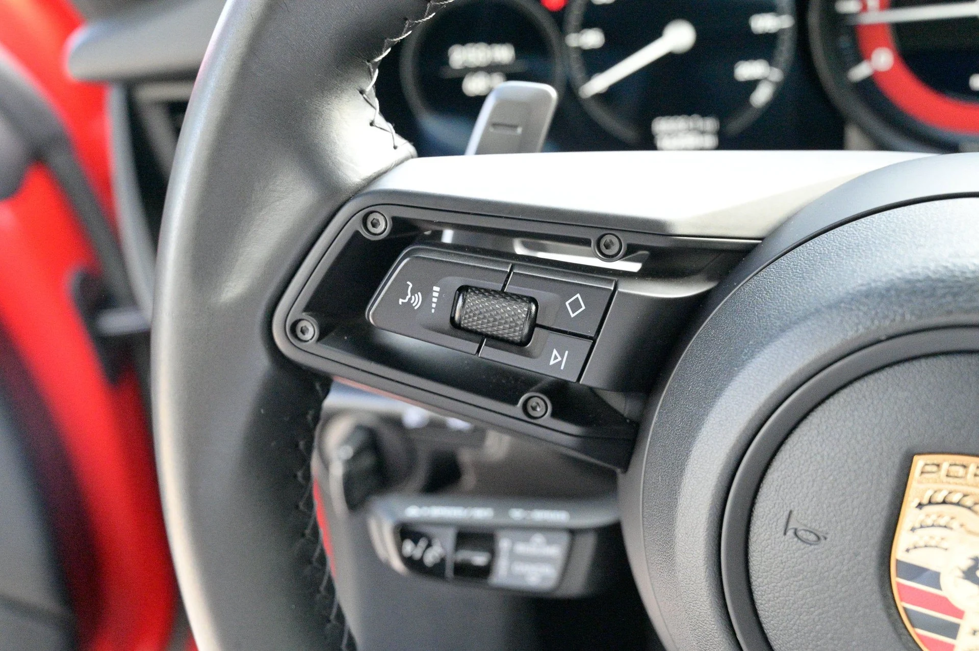 mph025_455445866_62026ce045114a6c8ca2c95fe24c6bd9_9c3261fb11