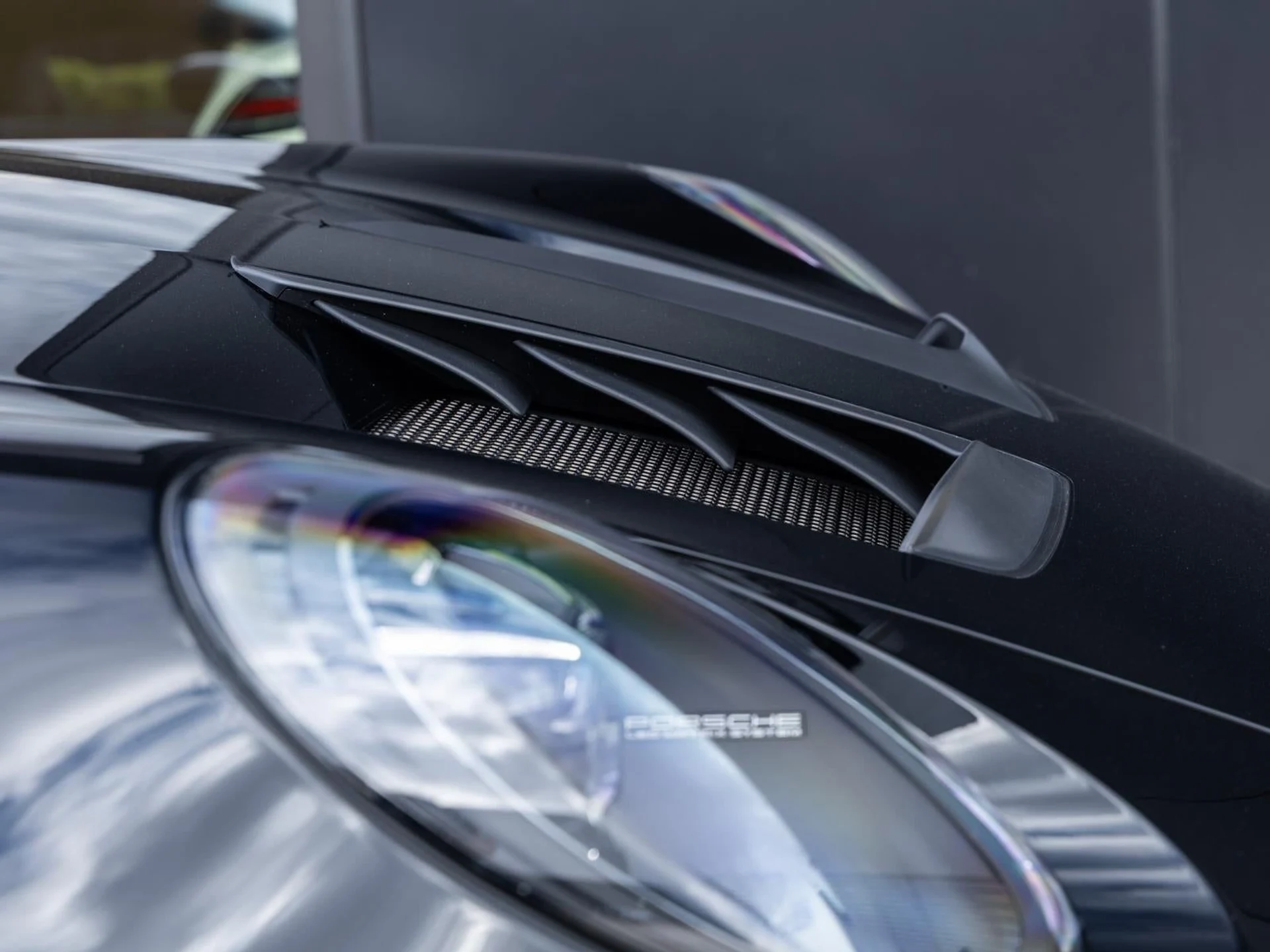 mph025_459456890_26_8bdaef1d18