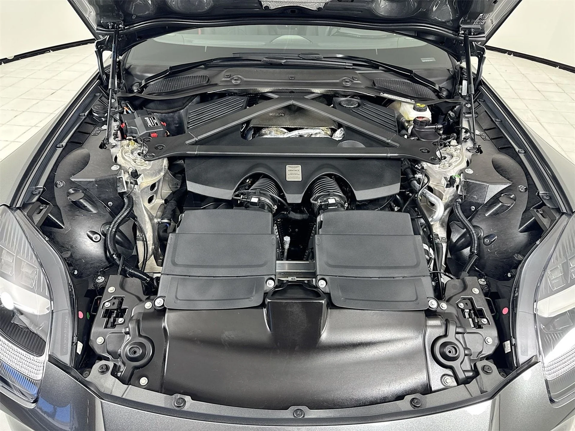 mph025_46227758_4e15ae84a4e8227588767f94bf55b45bx_7b20067288