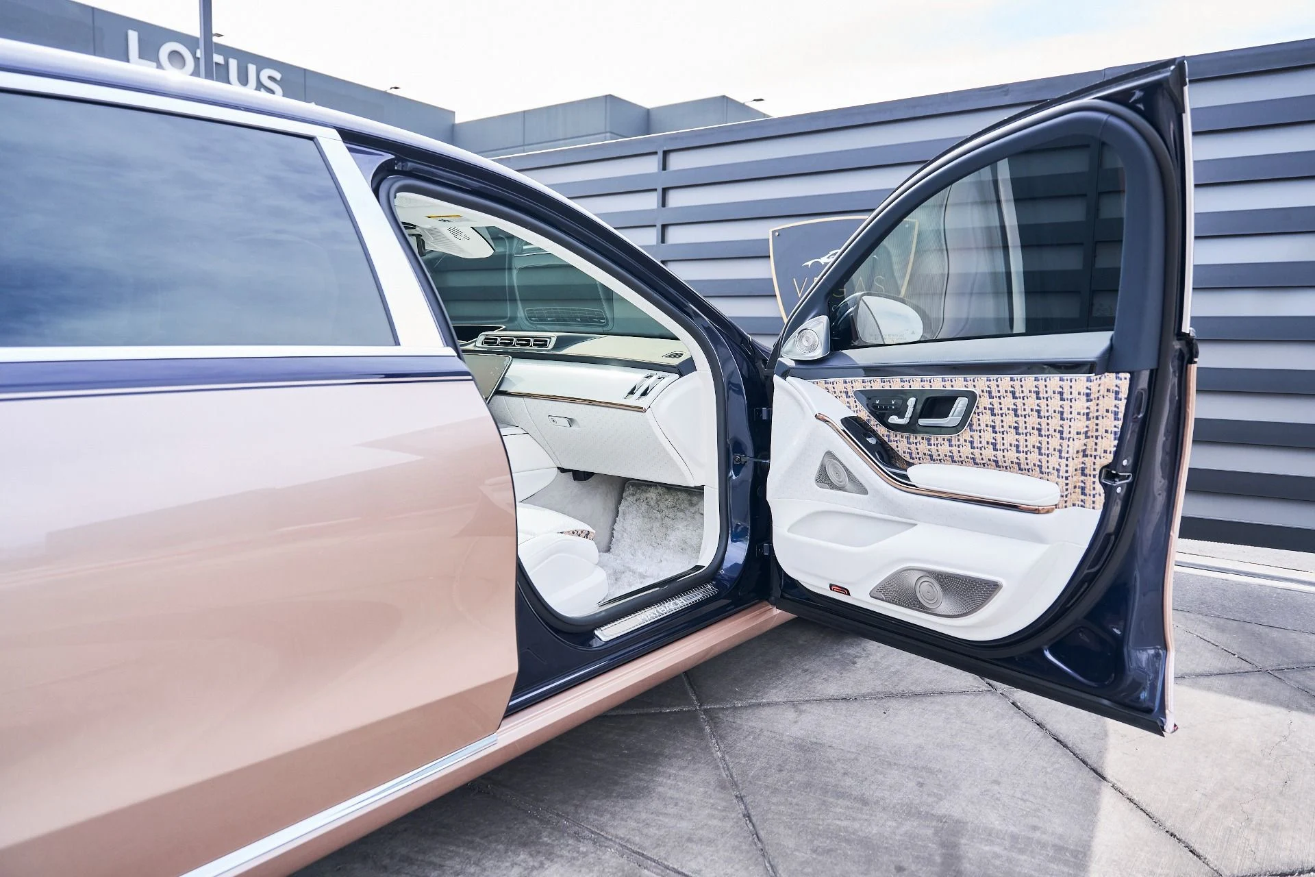 mph025_462584503_Used_2023_Mercedes_Benz_S_Class_Maybach_S_680_1772678566_77ccecfbf4