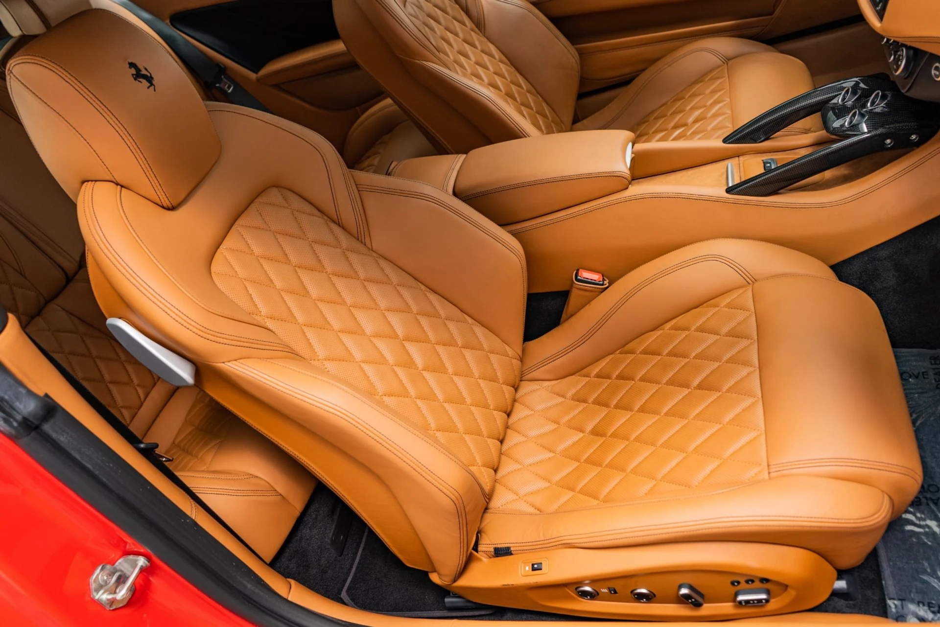 mph025_463093762_Used_2014_Ferrari_FF_V12_Power_Ventilated_Seats_Sport_Exhaust_Passenger_Display_1775246163_080680e338