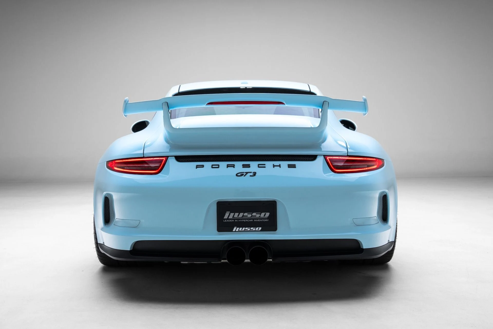 mph025_463580905_Used_2015_Porsche_911_GT_3_1774894986_1c6f3def4a