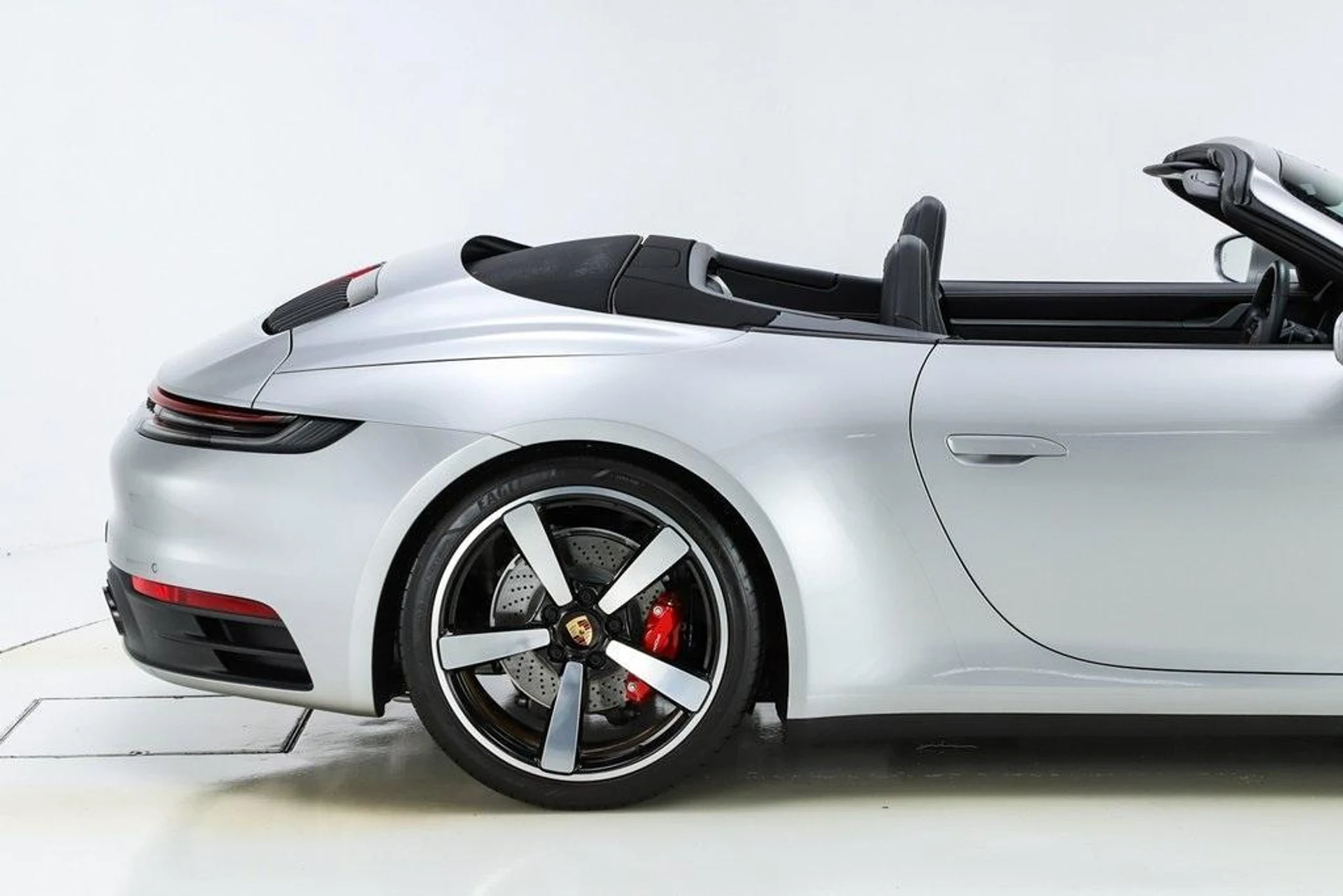 mph025_466815501_ubl9_FCV_Av_Nmqv99_Mp_Nx_L_Mk_Op3_GI_f9620a9076