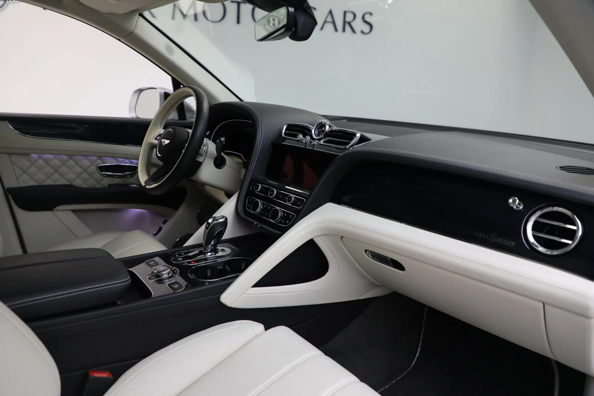 mph025_470727993_Used_2021_Bentley_Bentayga_V8_f7a7df42d5