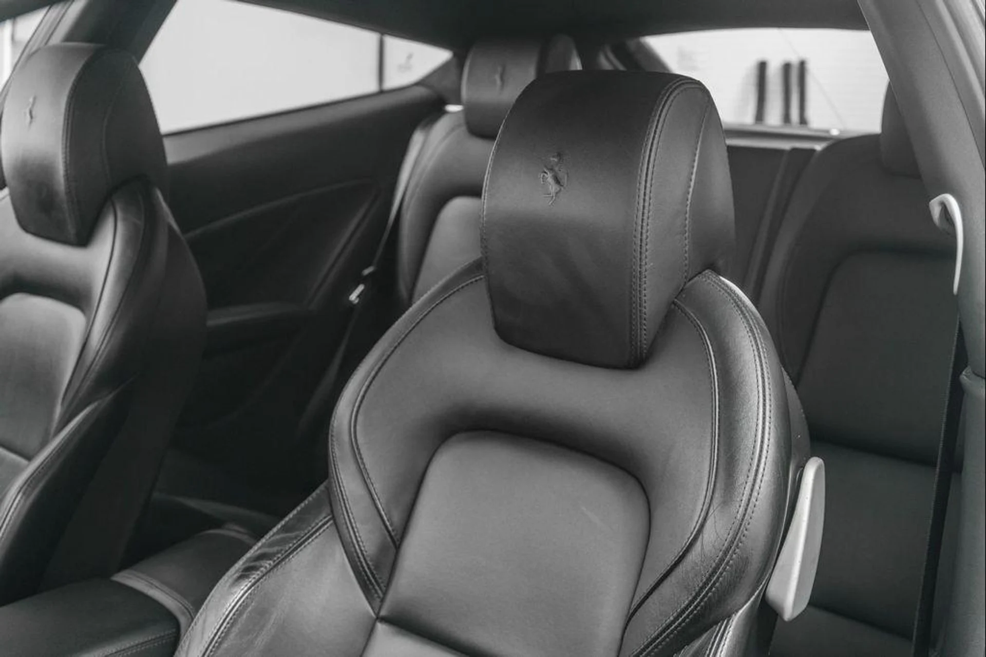 mph025_474295236_9_E_i_Py7mb_Sd9az_N_Ro_WF_1_P_Mcjpo_af428a3304