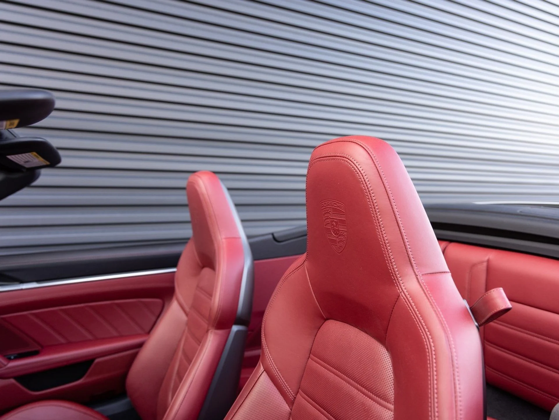 mph025_477192744_26_0b76adee94