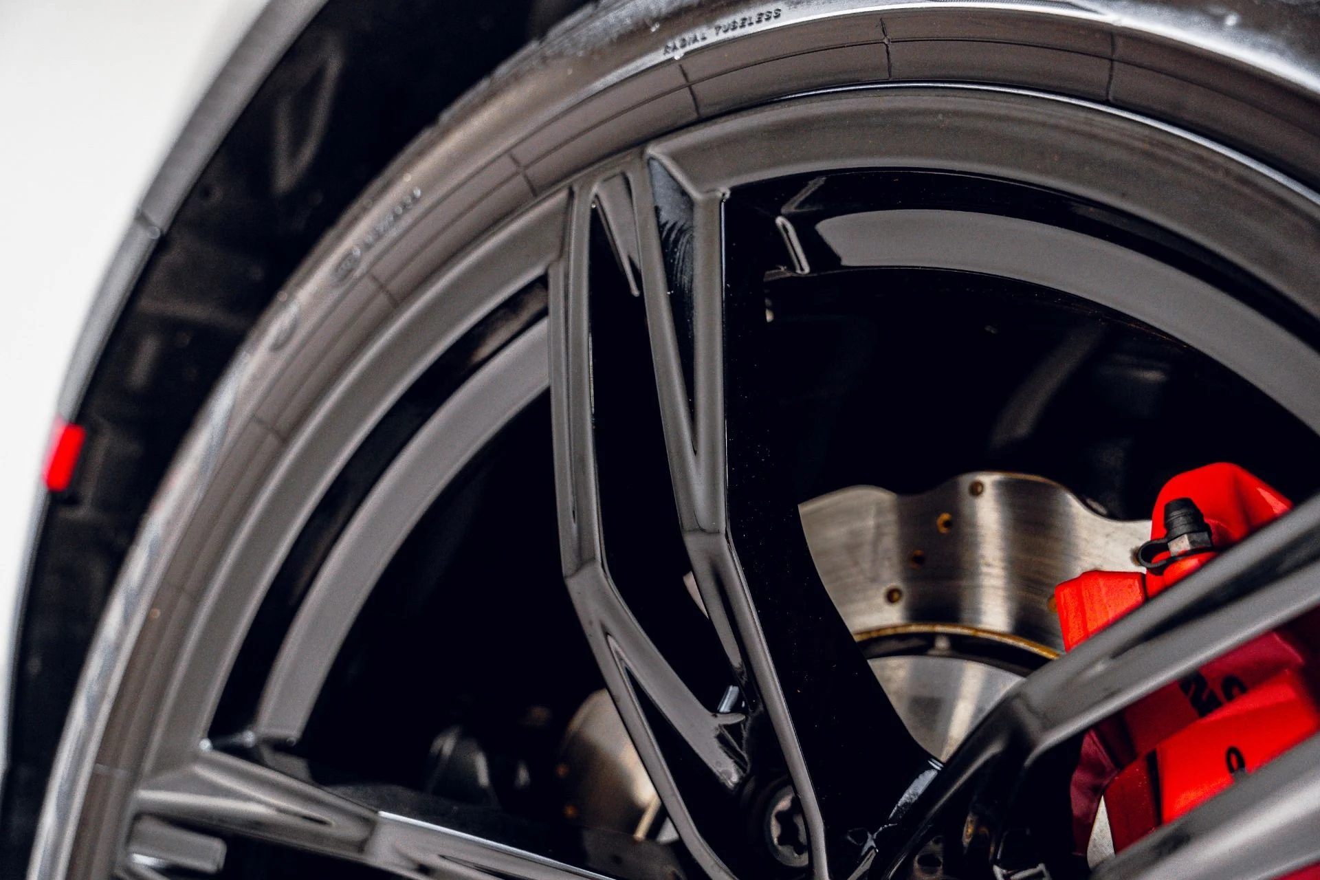 mph025_477875949_Used_2021_Lamborghini_Huracan_EVO_1782507536_1b9bb23934