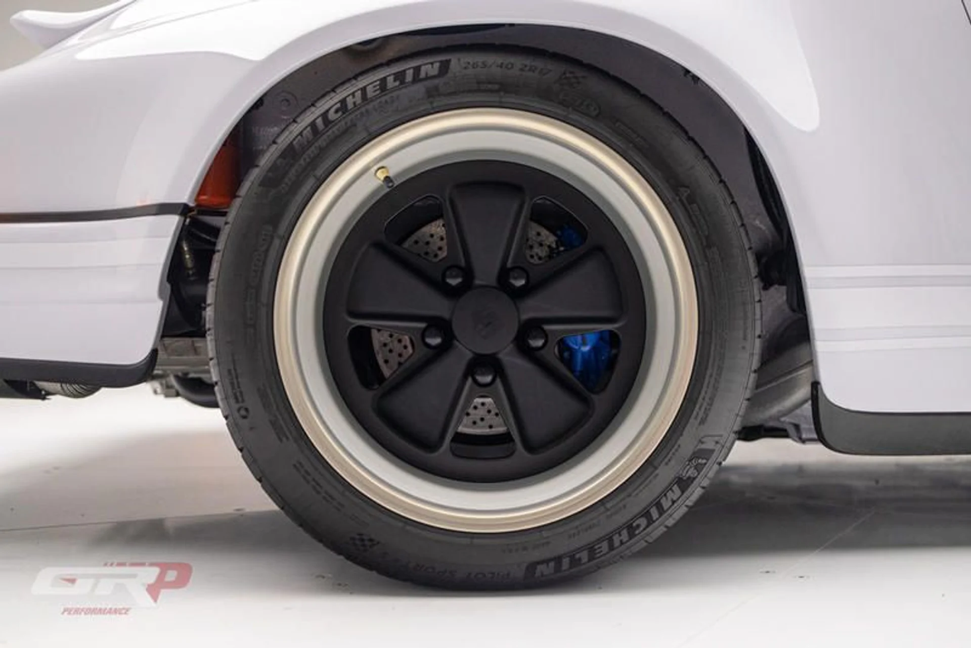 mph025_487748706_90_D5_A76_B_517_B_4_BB_6_8843_E763_EC_8_E218_F_2b51509338