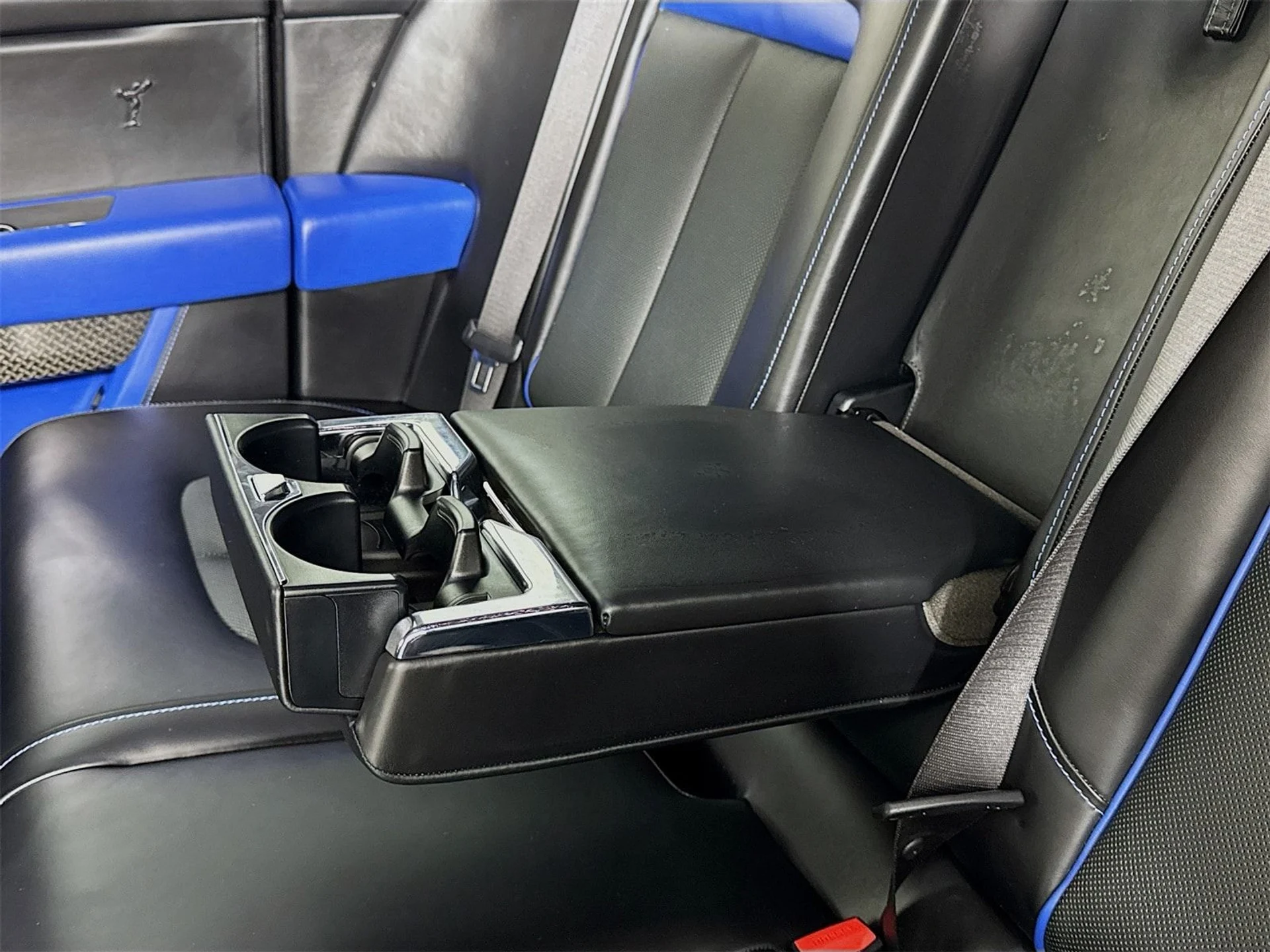 mph025_489102851_b088bc2967e7efea9d02f4e0e342009ex_58faaf84e2