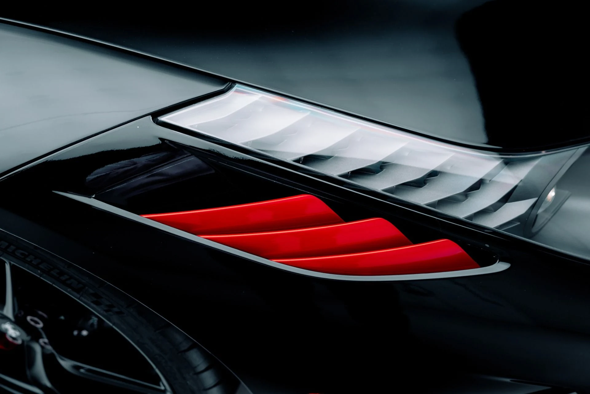 mph025_495738514_Used_2015_Ferrari_458_Speciale_1763680204_2fdad0606b