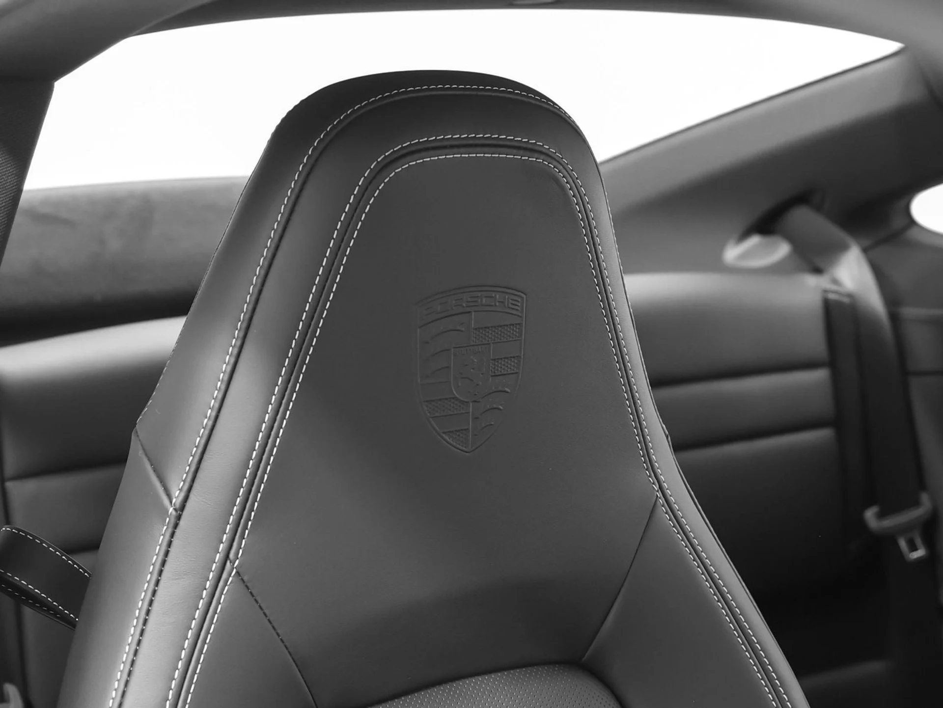 mph025_49677901_26_450a99ca81