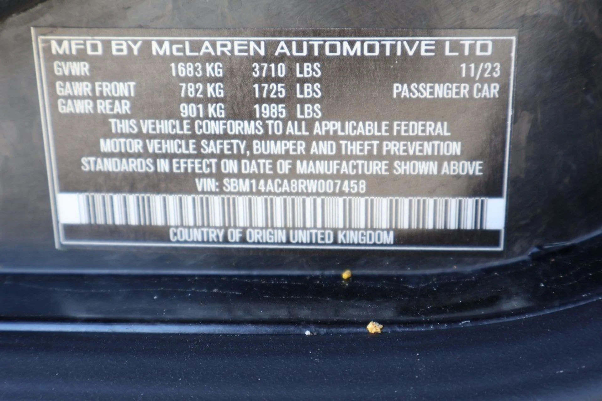 mph025_498169711_26_9c33e87691