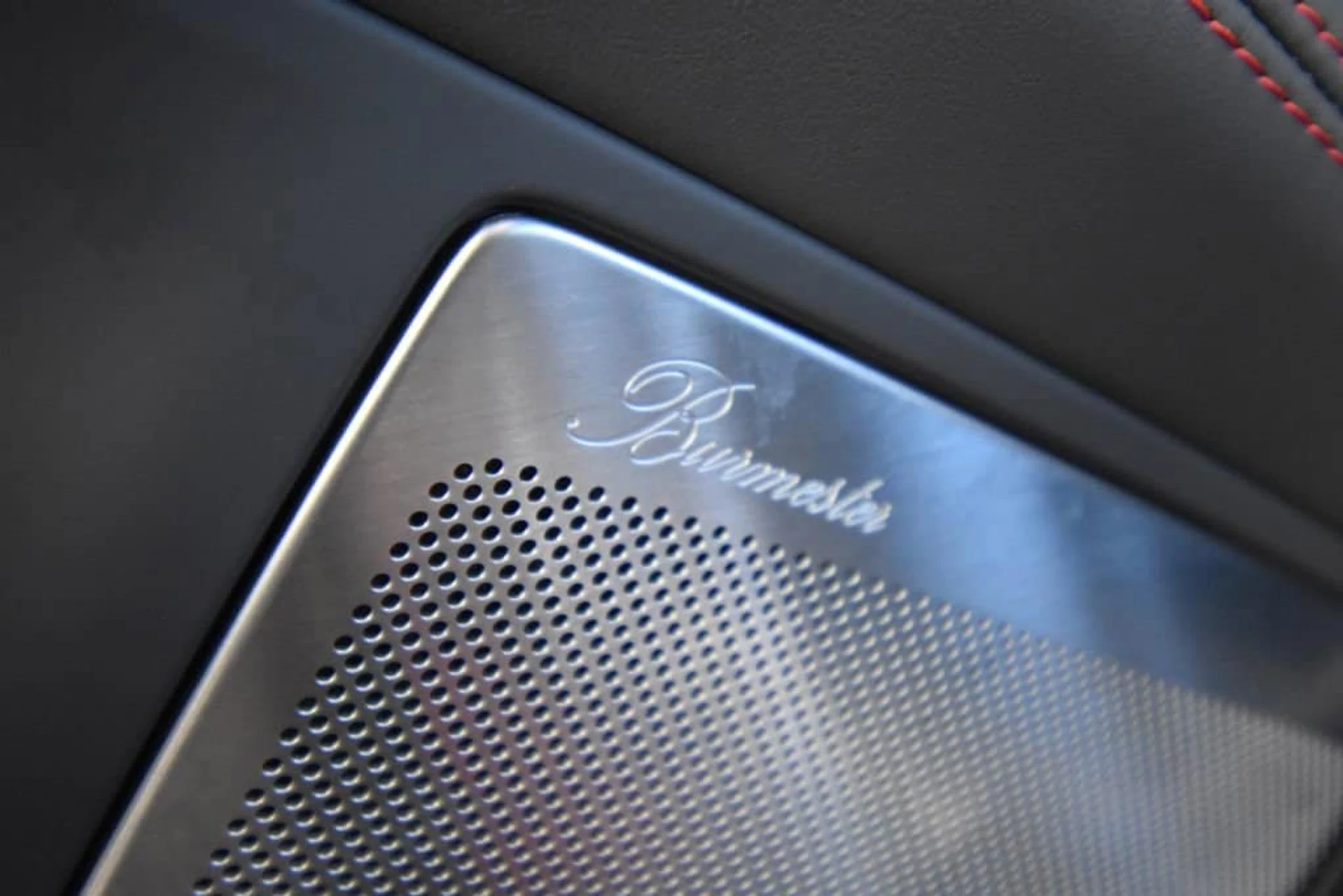 mph025_500519037_5eb3f05c6626d03020a6de654f552ecax_d848dfc07d