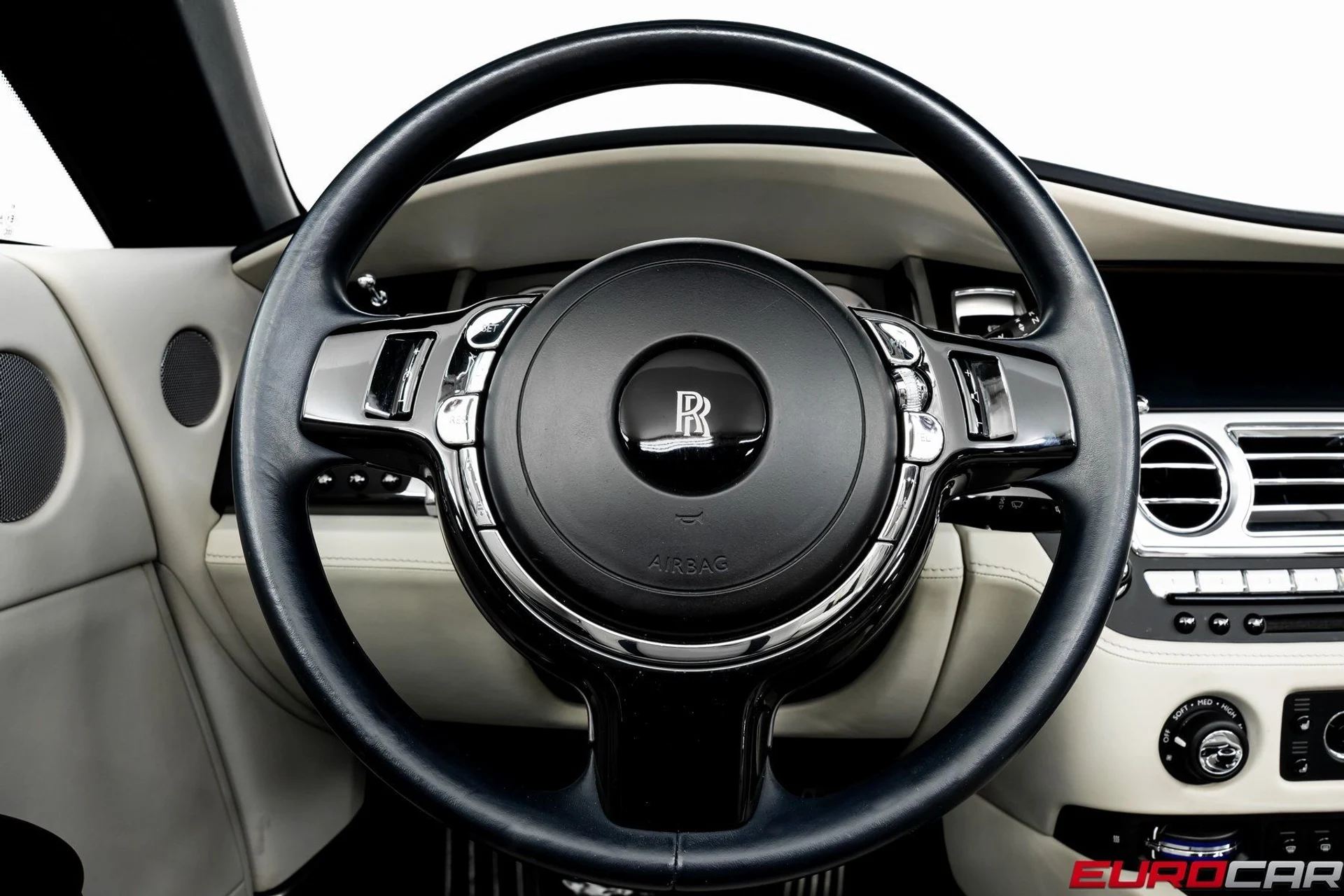 mph025_501220988_image_26_7aefc4763d