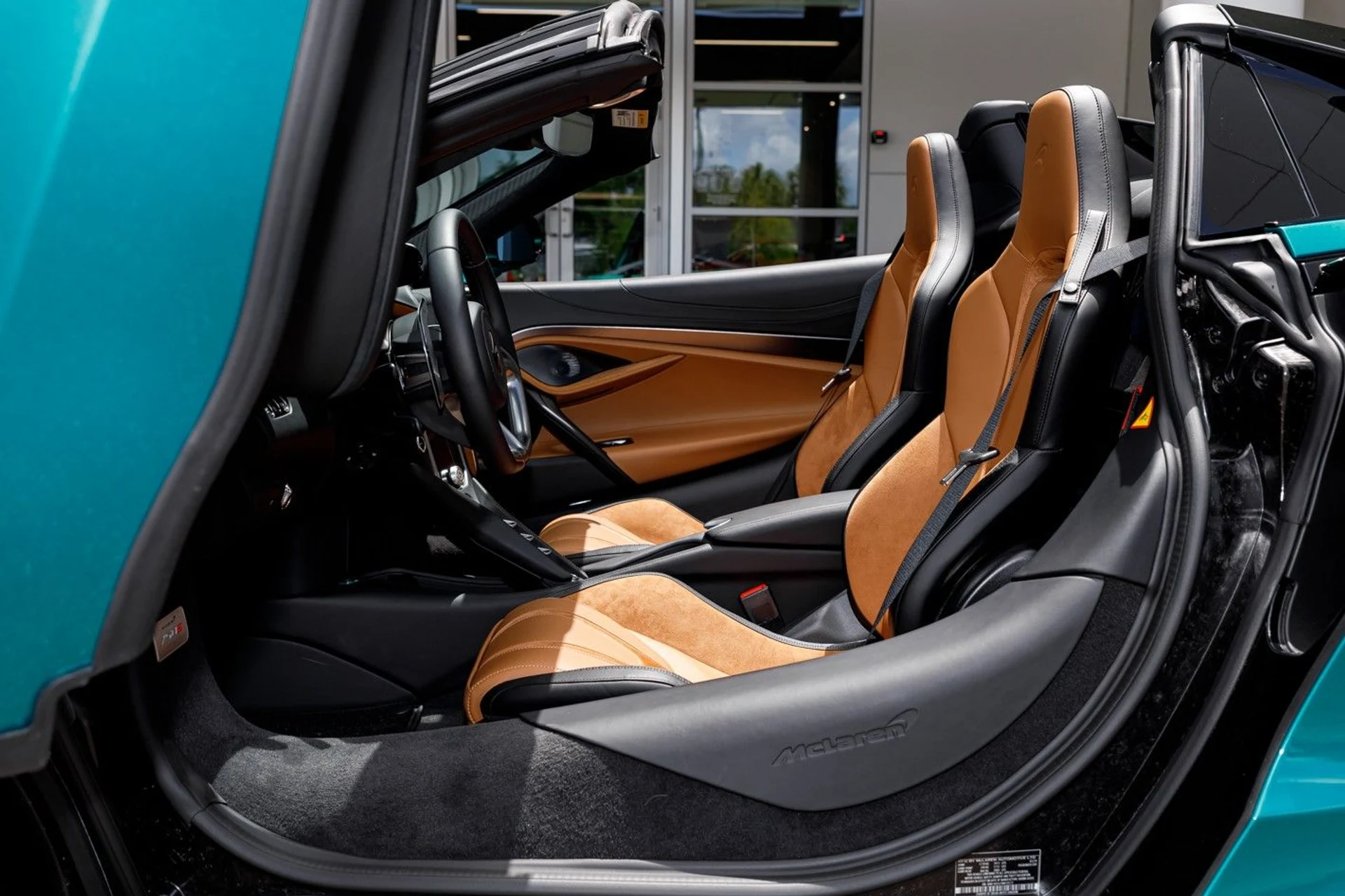 mph025_503407253_678_p26_l_50b4665cbc