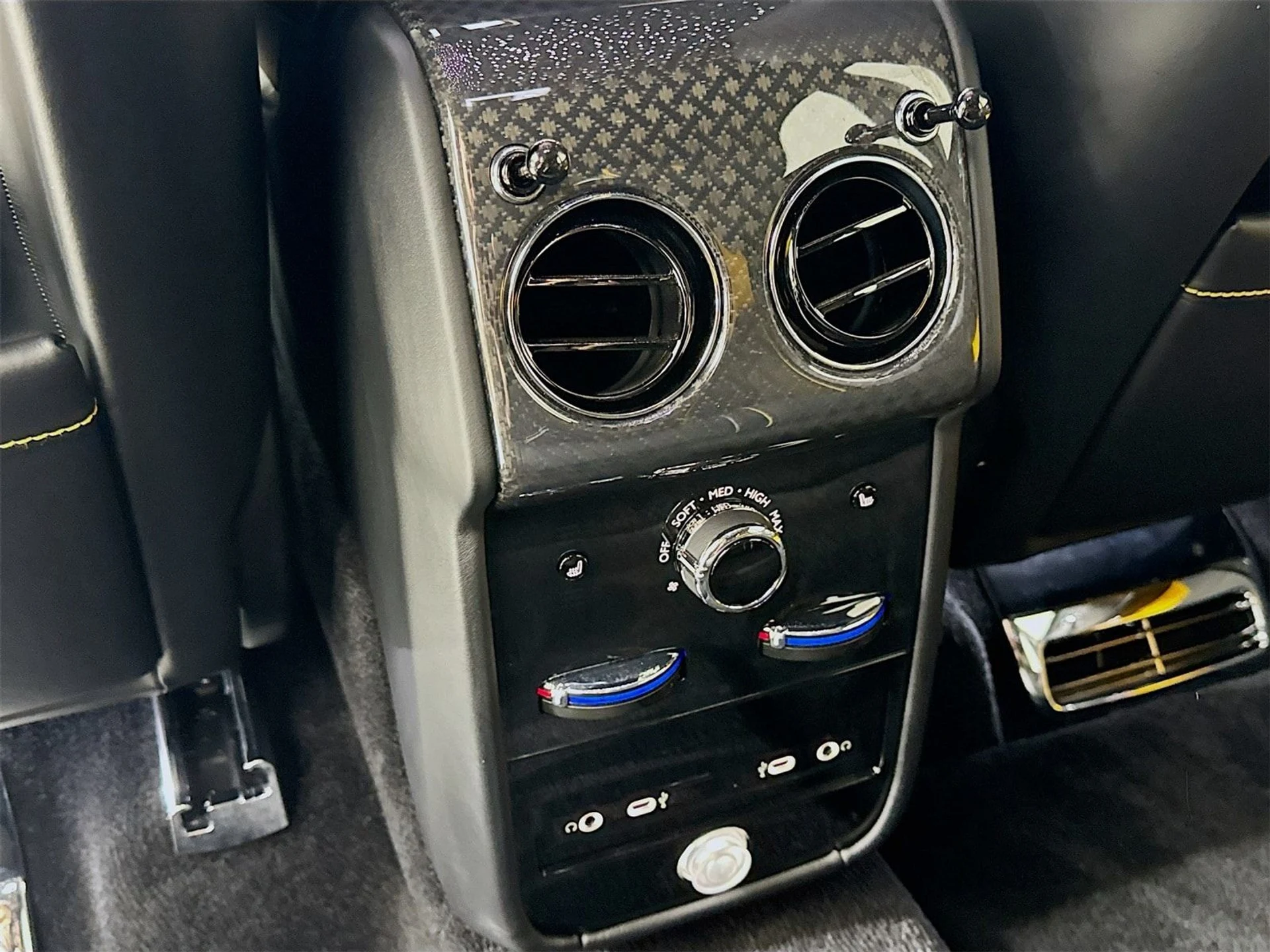 mph025_510893790_4239648a6c3b2ec19fa4252db1523dccx_858f10c971