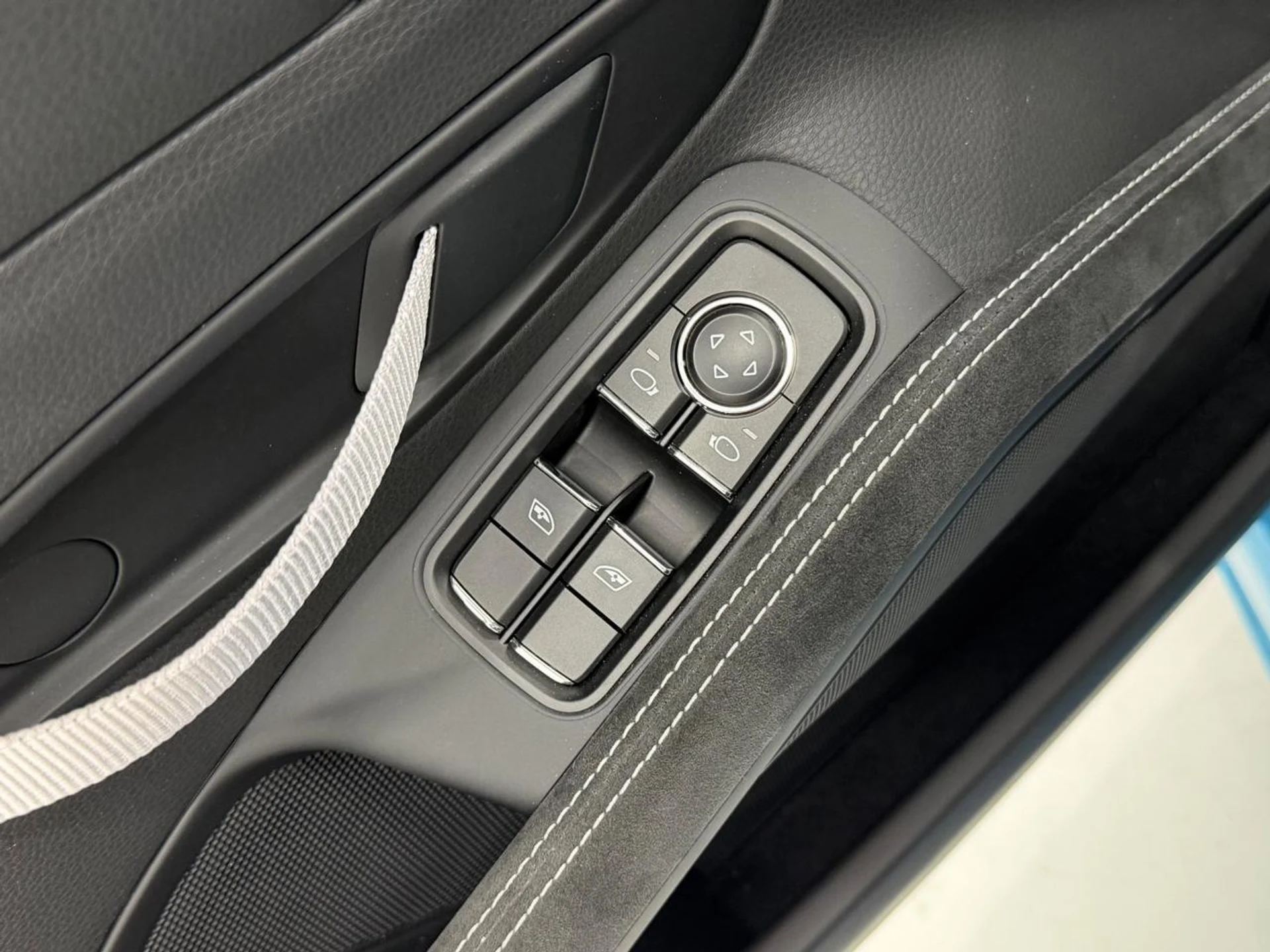 mph025_510908880_cecc20c0427d31b7a0c41e2bce09b28b_1455c0a2c9