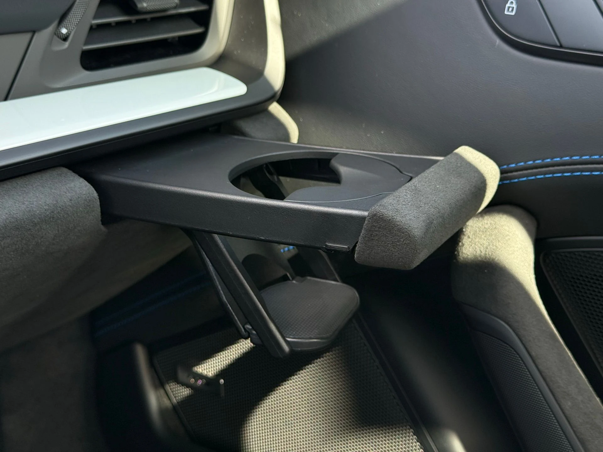 mph025_512120247_e85fc0ffe21743b511cee5e5d7eb2960_13bd0e613c