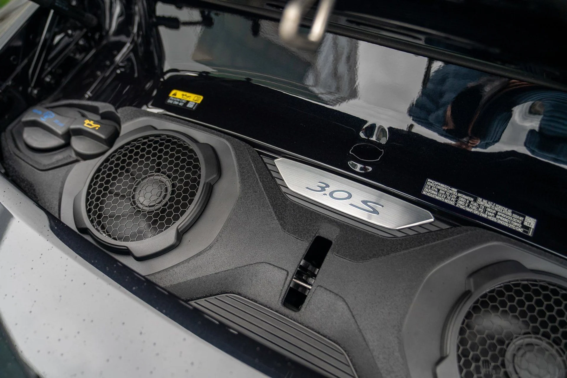 mph025_519062887_a193d361bd08ea3efe97de5ac57a7562x_f867b9615f