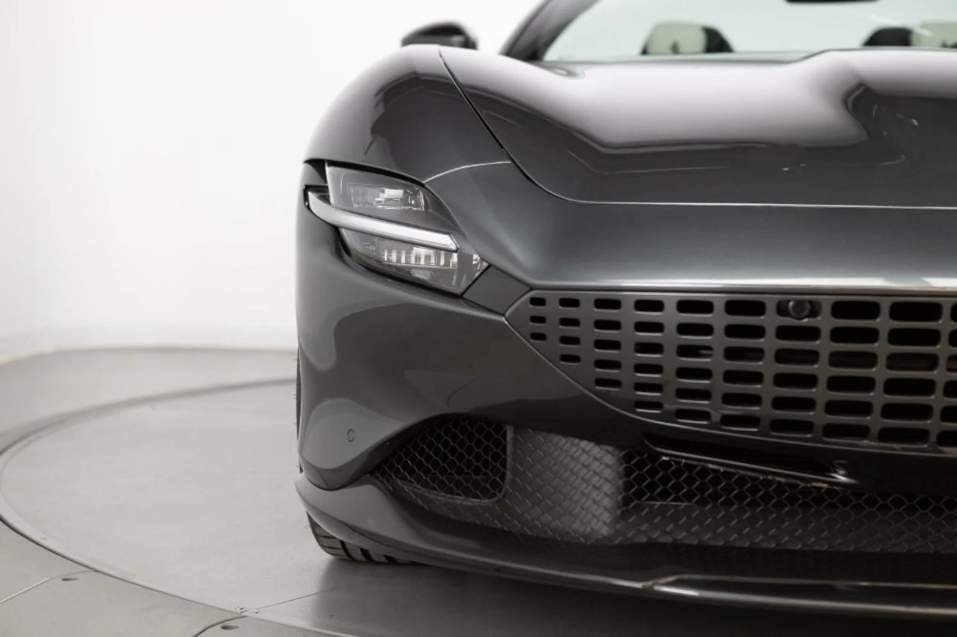 mph025_520609790_Used_2024_Ferrari_Roma_Spider_213a07b75f