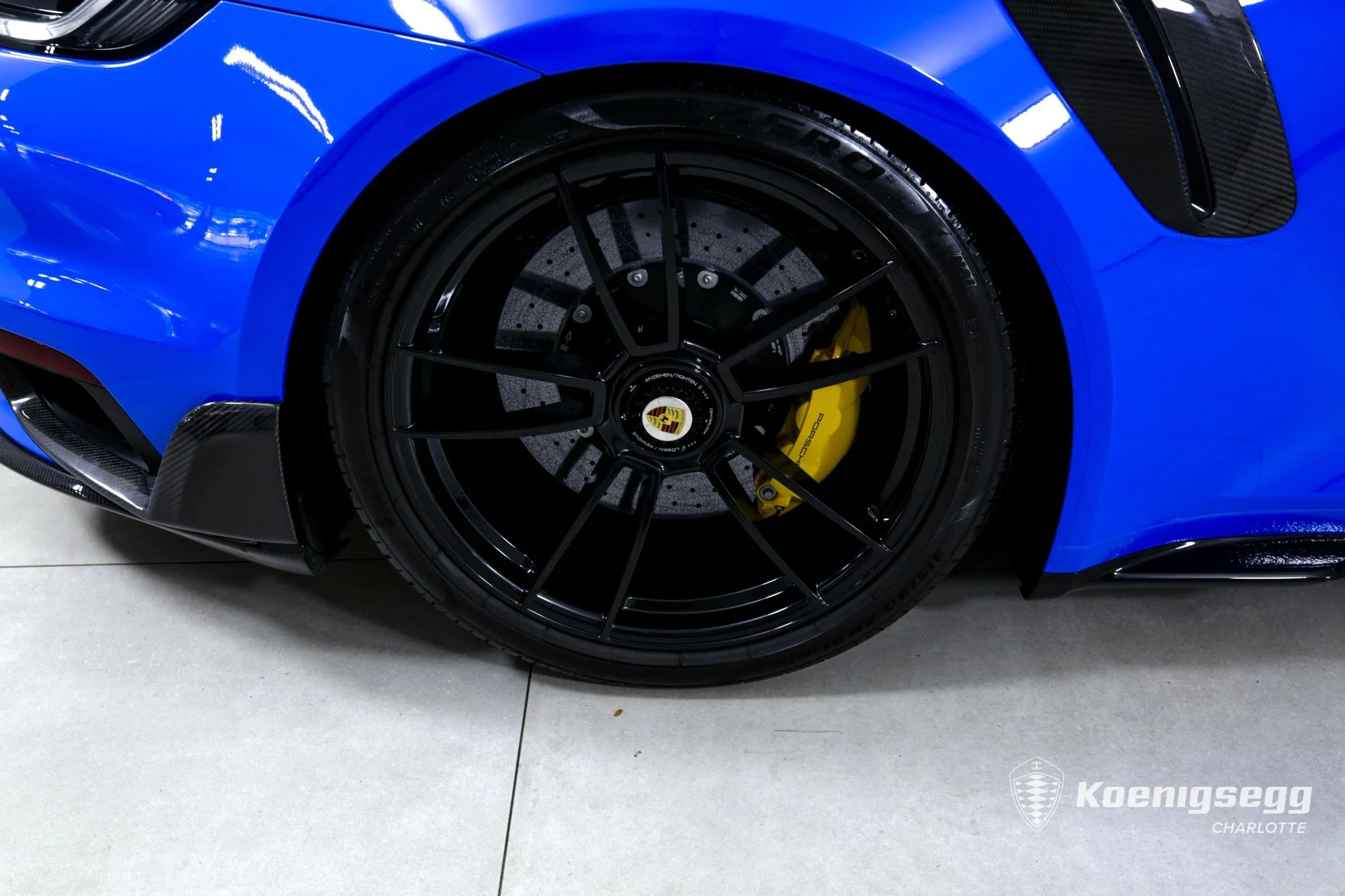 mph025_522088893_Used_2022_Porsche_911_Turbo_S_1745597745_3f2d6ce9f4