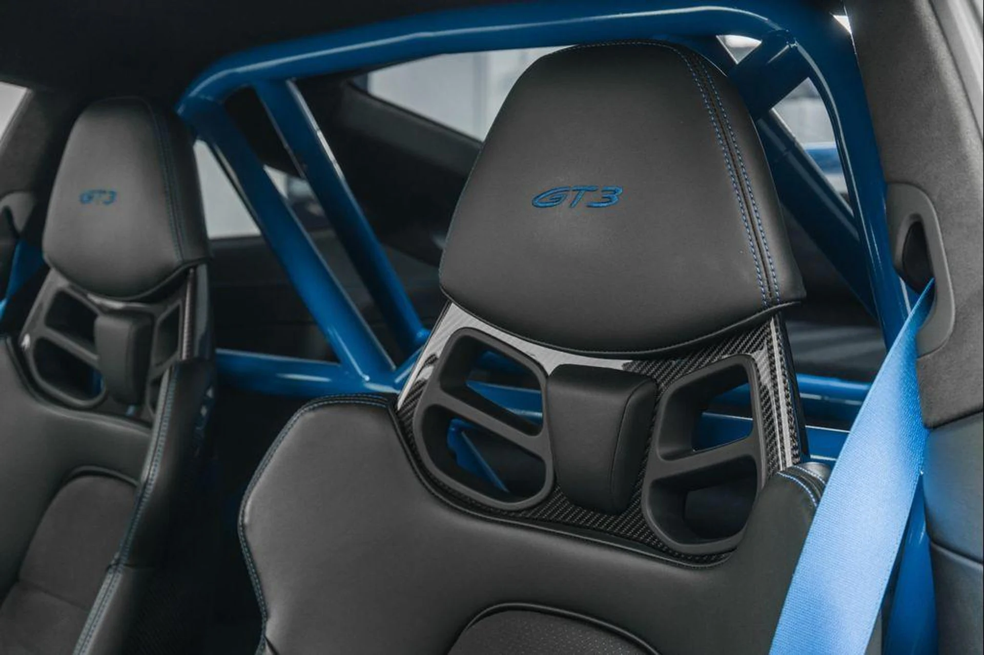 mph025_532869475_j_Kix_Lb_Ab_ASB_Xg7_FSXR_I_Mvb_Db_E_9ec2b37208