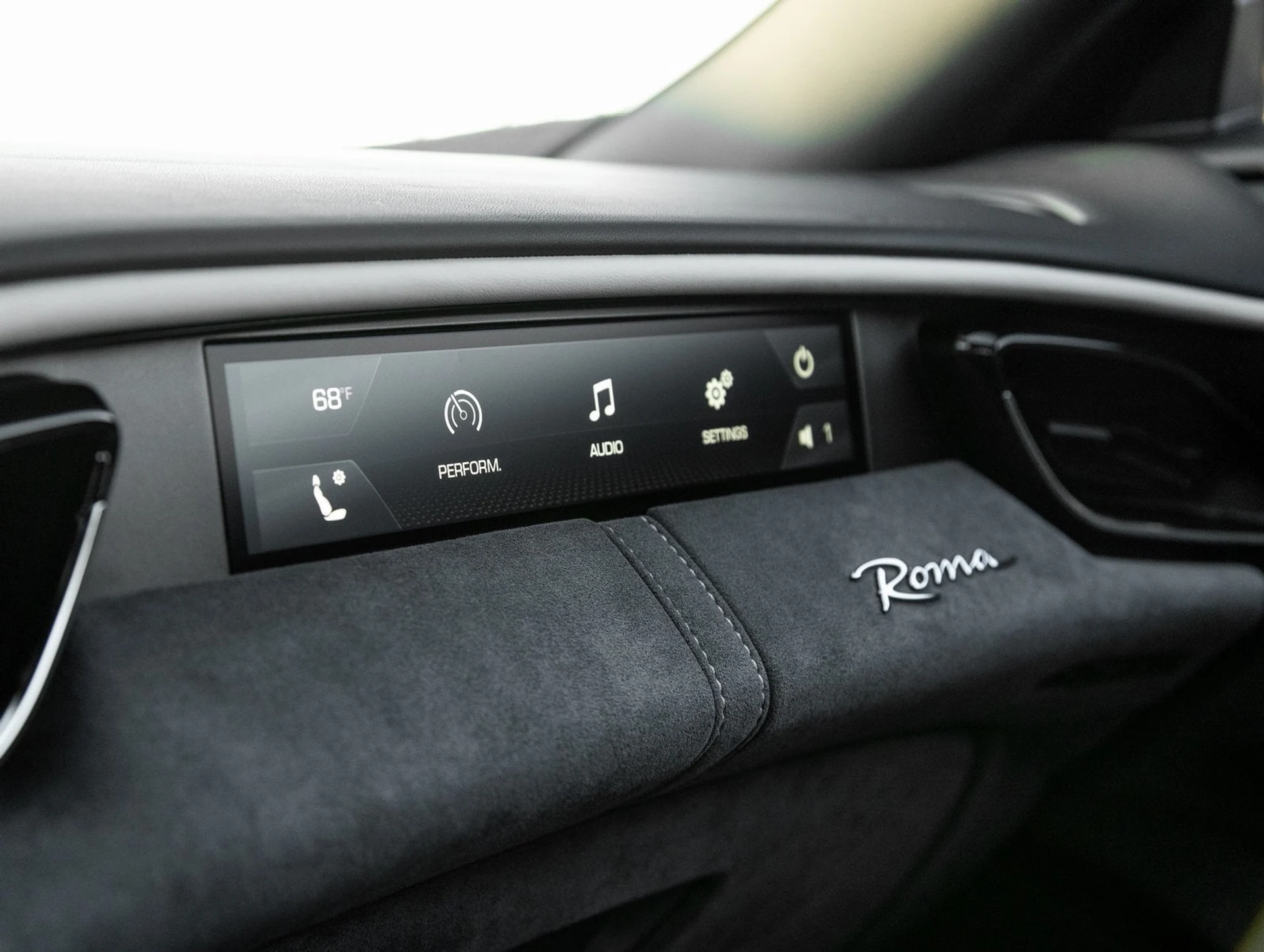 mph025_538948215_26_e2746865fd