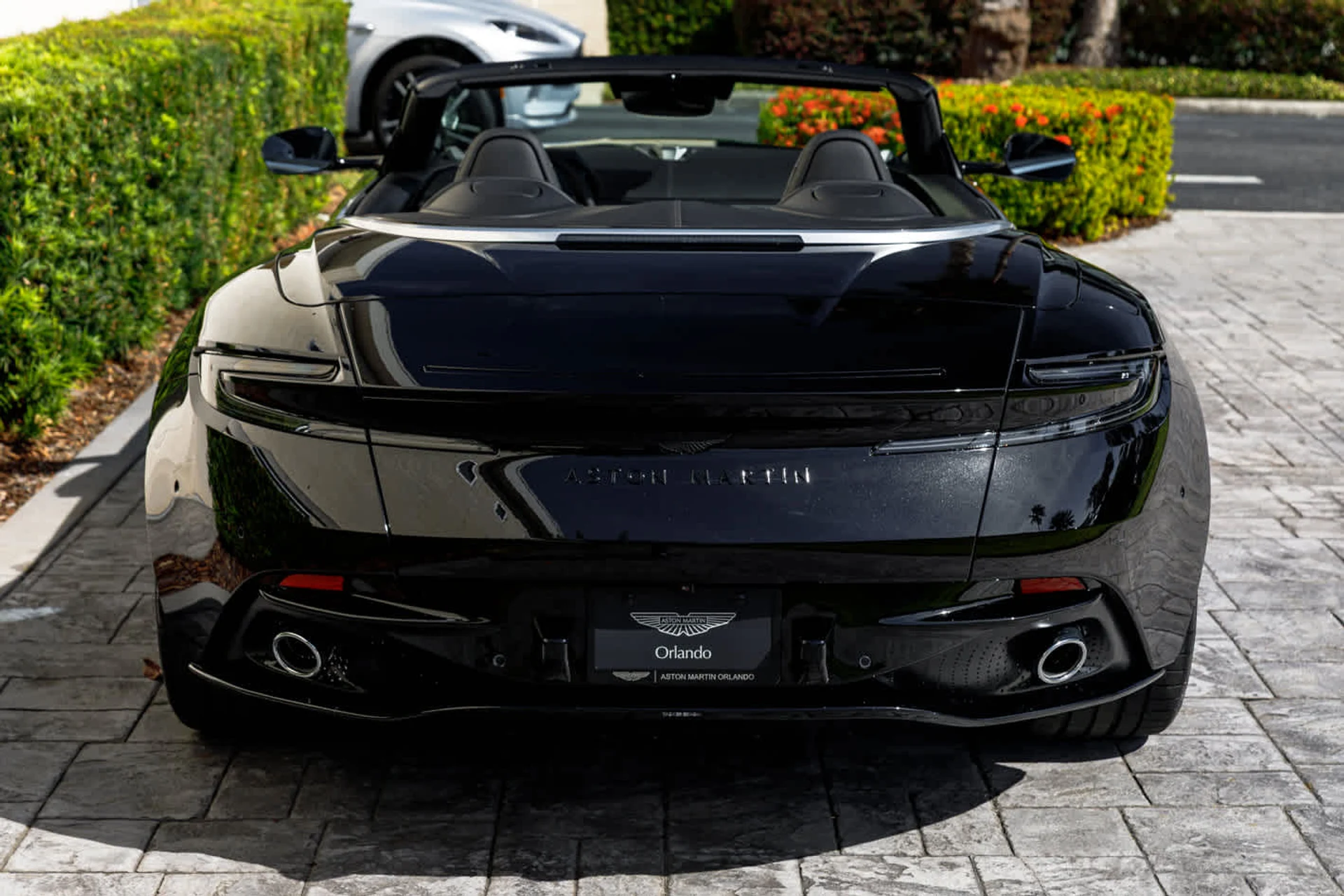 mph025_552328223_26_0a510b5058