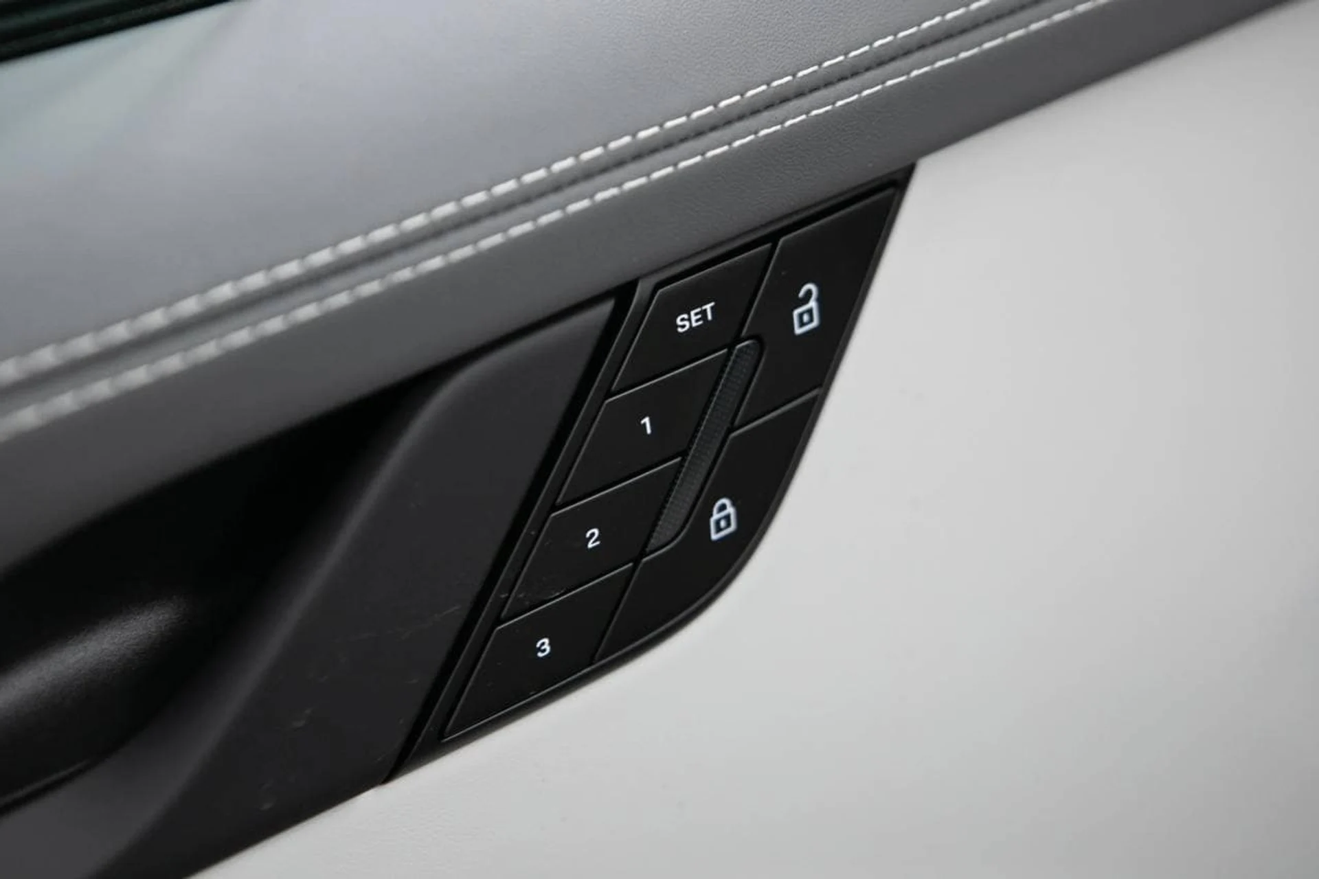 mph025_552725993_20d8ec85d043eb1a5e86cc35bab22dd7x_b2fde1e86f