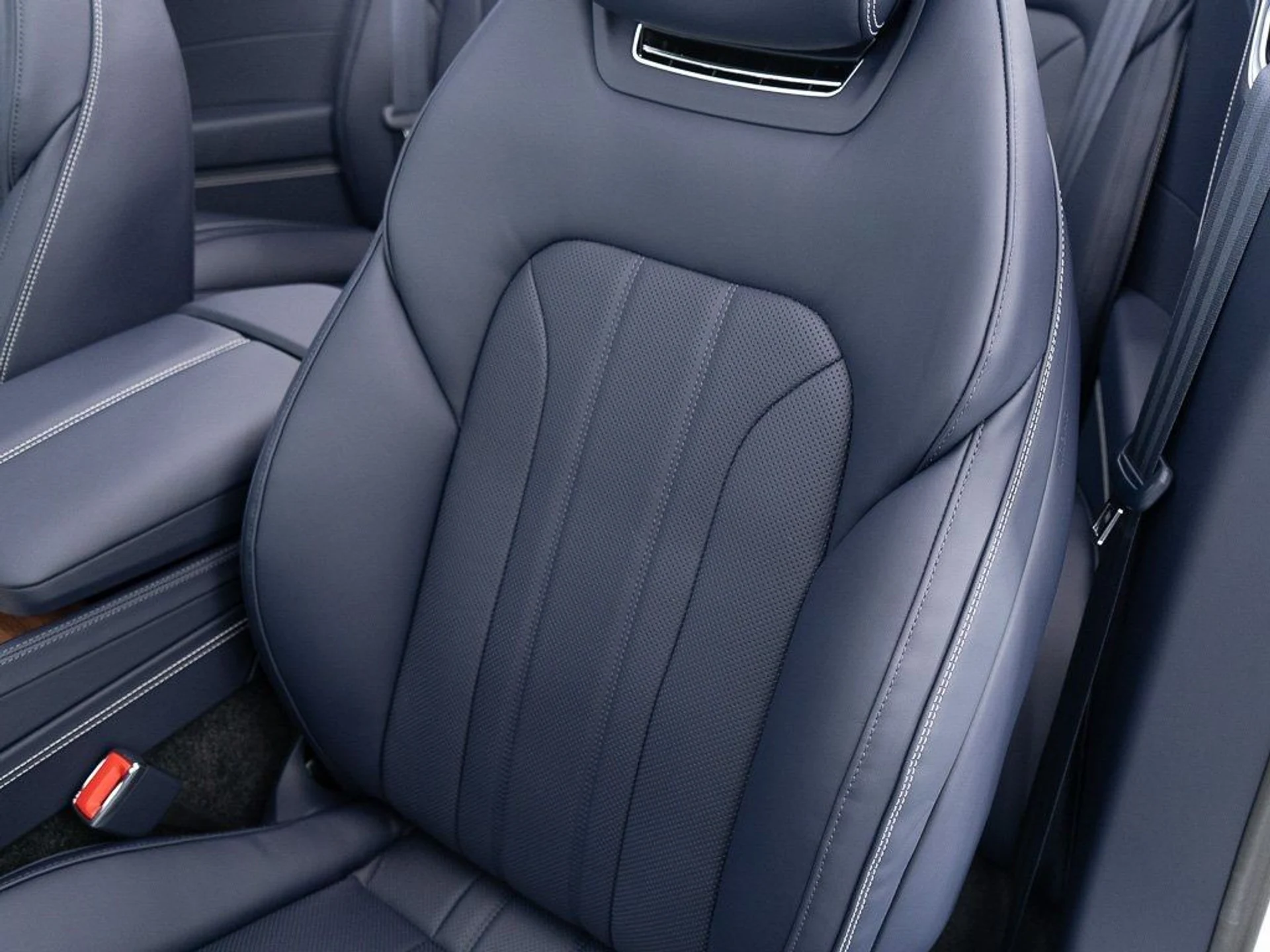 mph025_557231661_15e40f4f489bd4e71f8149af4f3aea6e_33530e3ce2