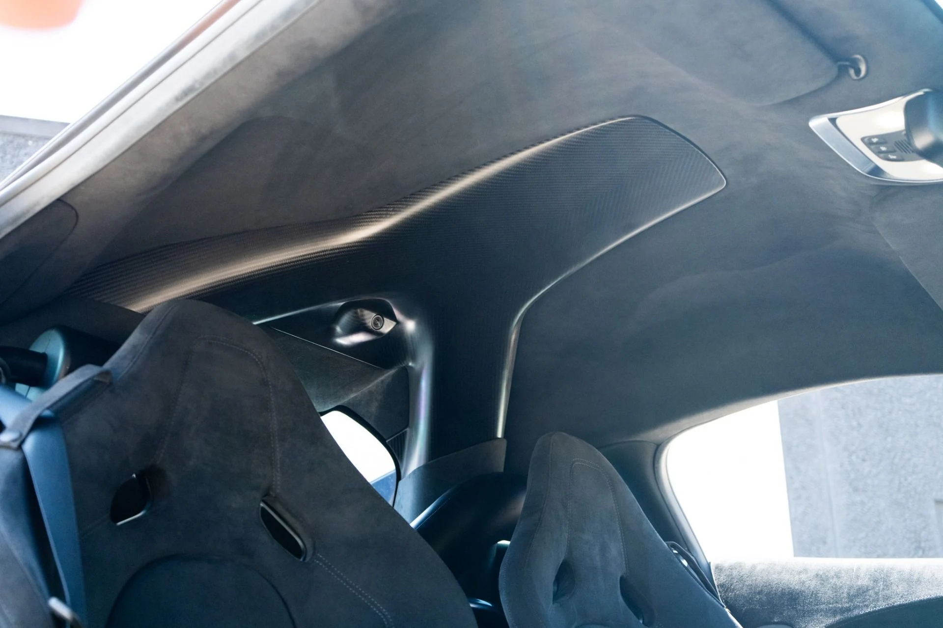 mph025_56148963_Used_2020_Mc_Laren_620_R_1787598214_d51dbb64fa