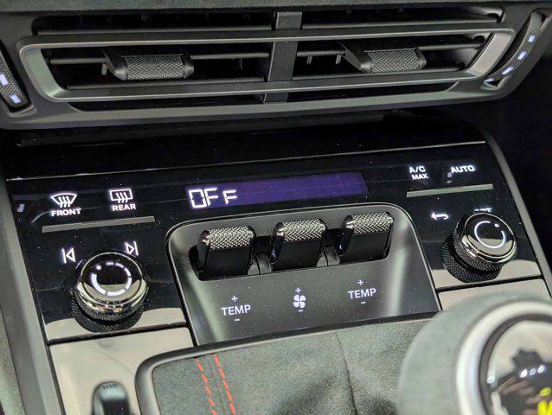 mph025_561710810_g_WE_d_TO_Ccp7d1_XLJB_1_Iqkr_L_Zl0_62a76478d8