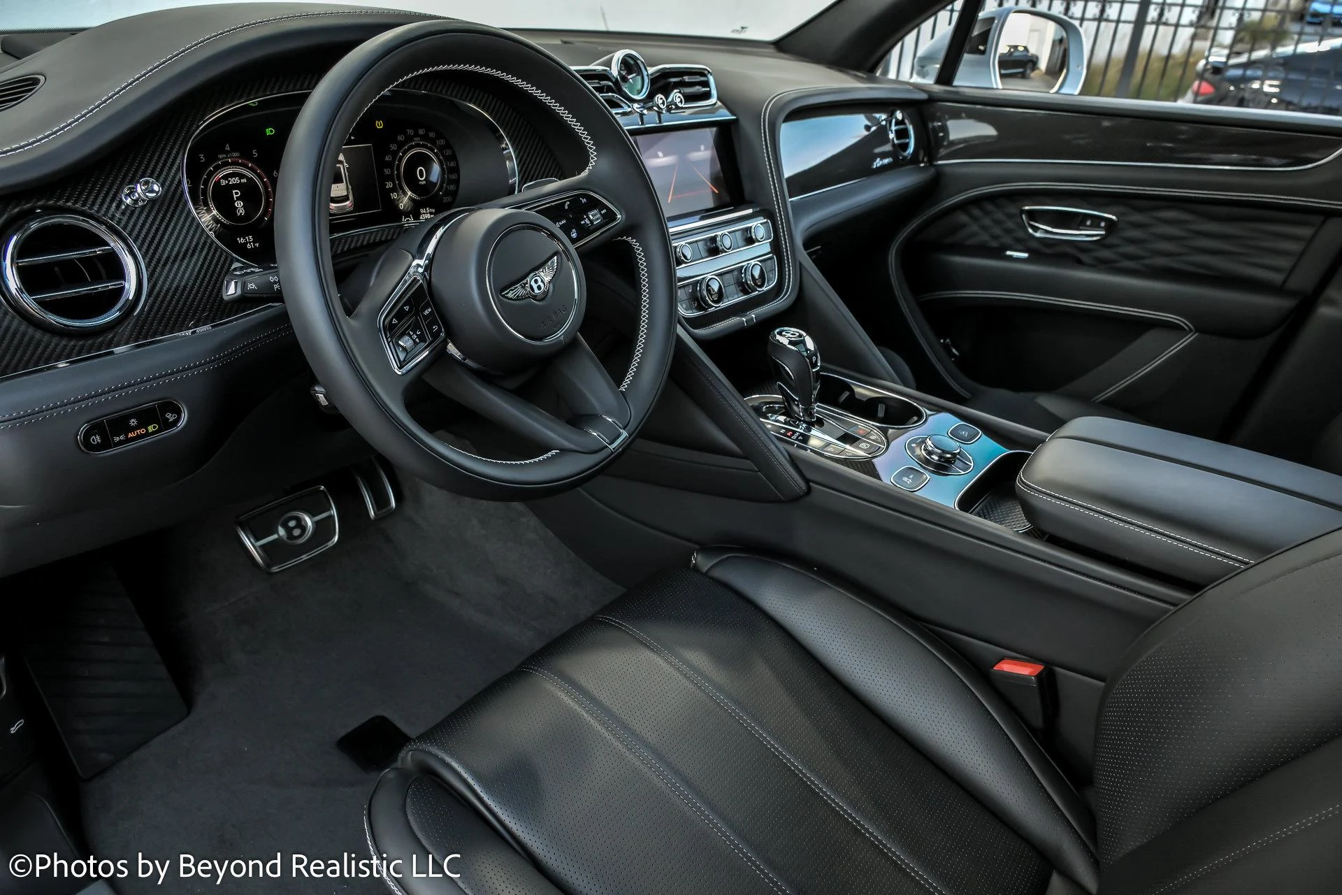 mph025_566743662_Used_2024_Bentley_Bentayga_Azure_1762420096_d776845e99