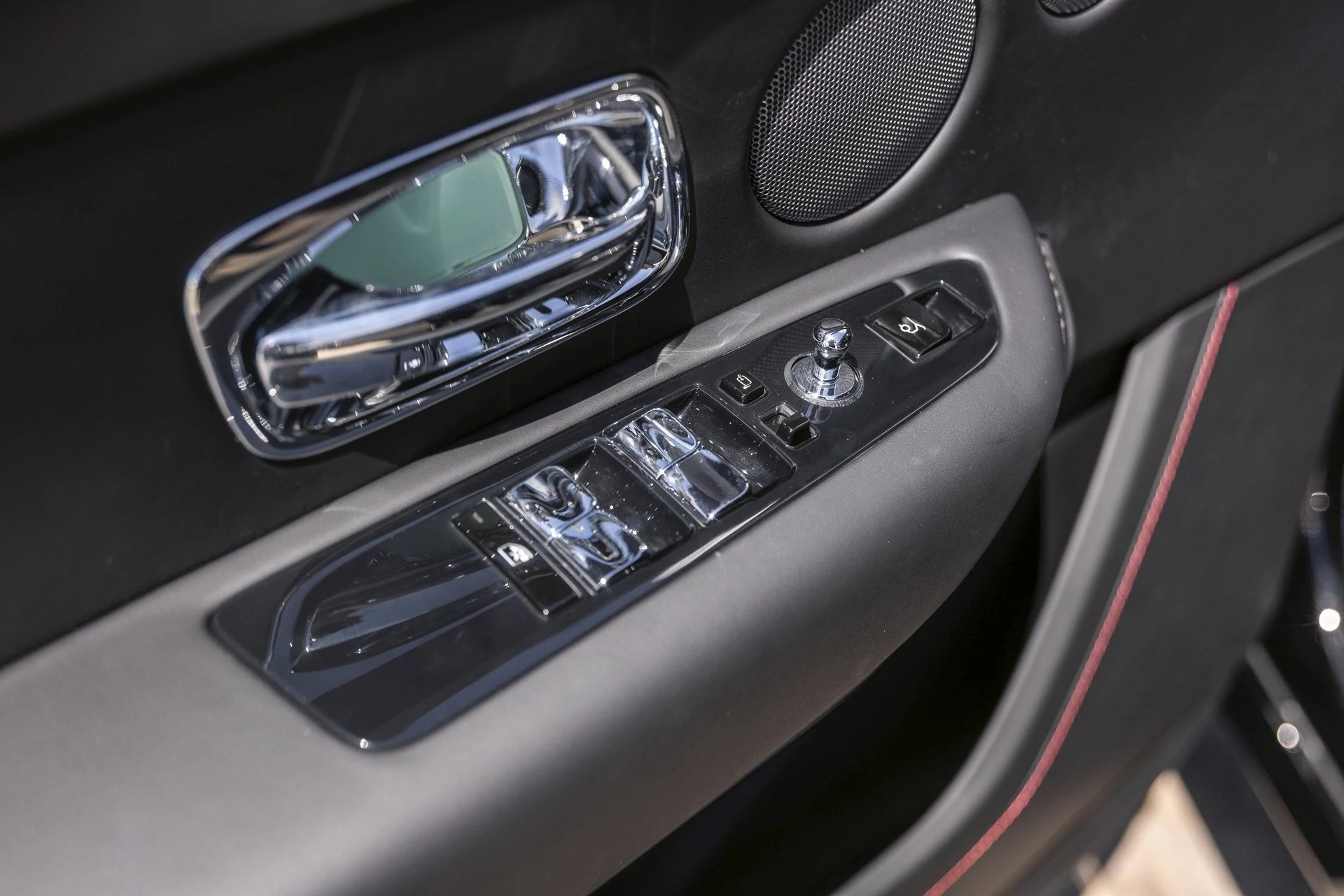 mph025_571755766_Hi_Tech_Luxury_Imports_LLC_SLA_43_HA_07_TU_235148_image_25_44c2282024