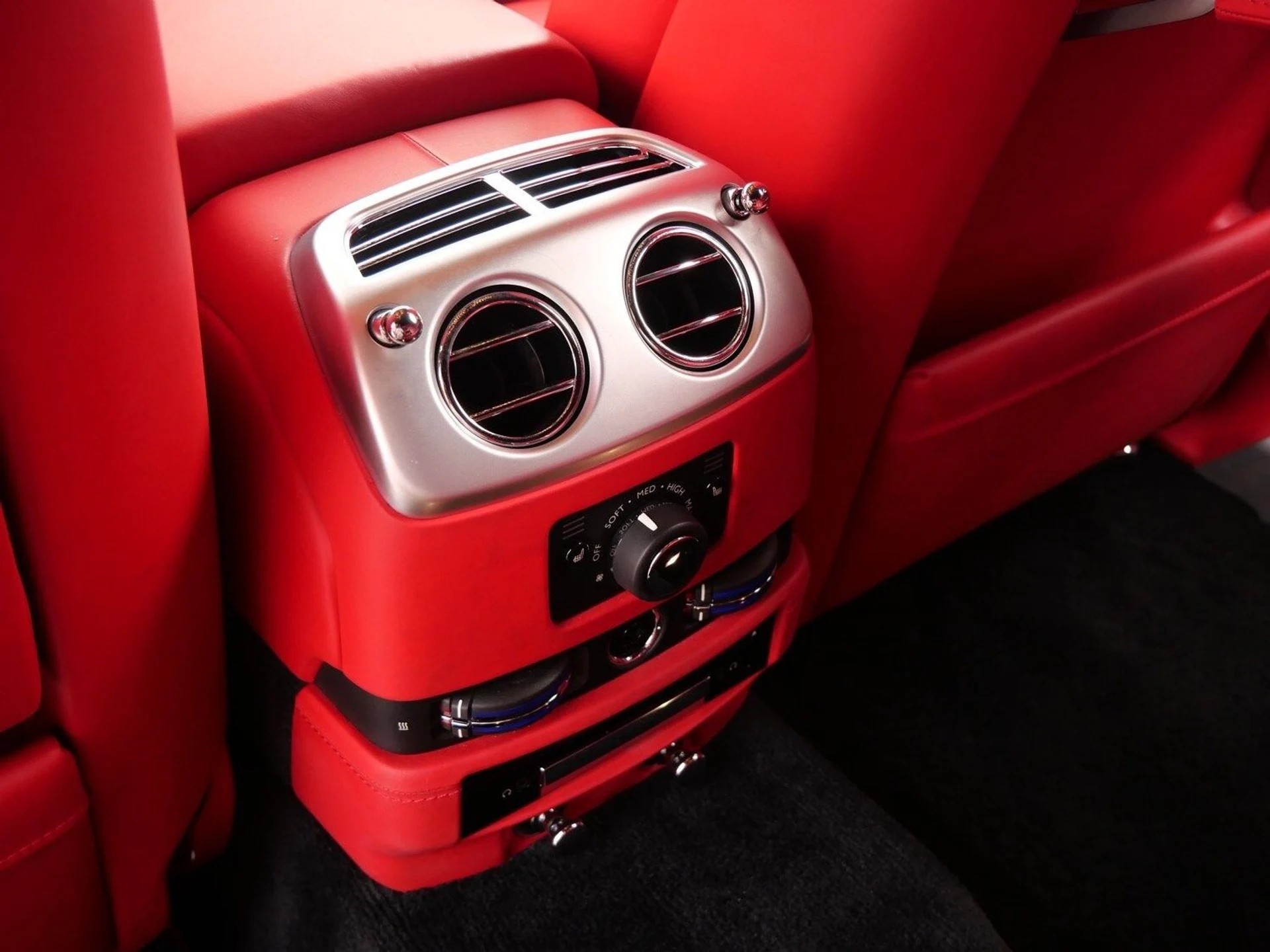 mph025_575735217_6b3041c25b363965e93f6f86799c34a3x_82487e7d92