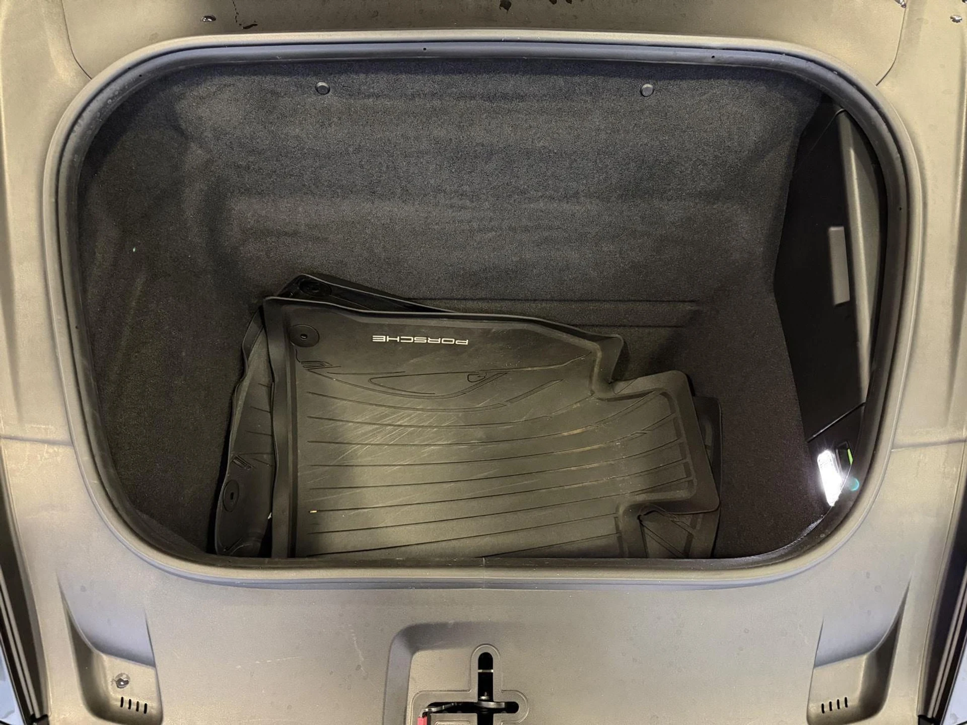 mph025_578552545_5d3d5a53b32cefaae053bc7248aab374x_b0c3133719