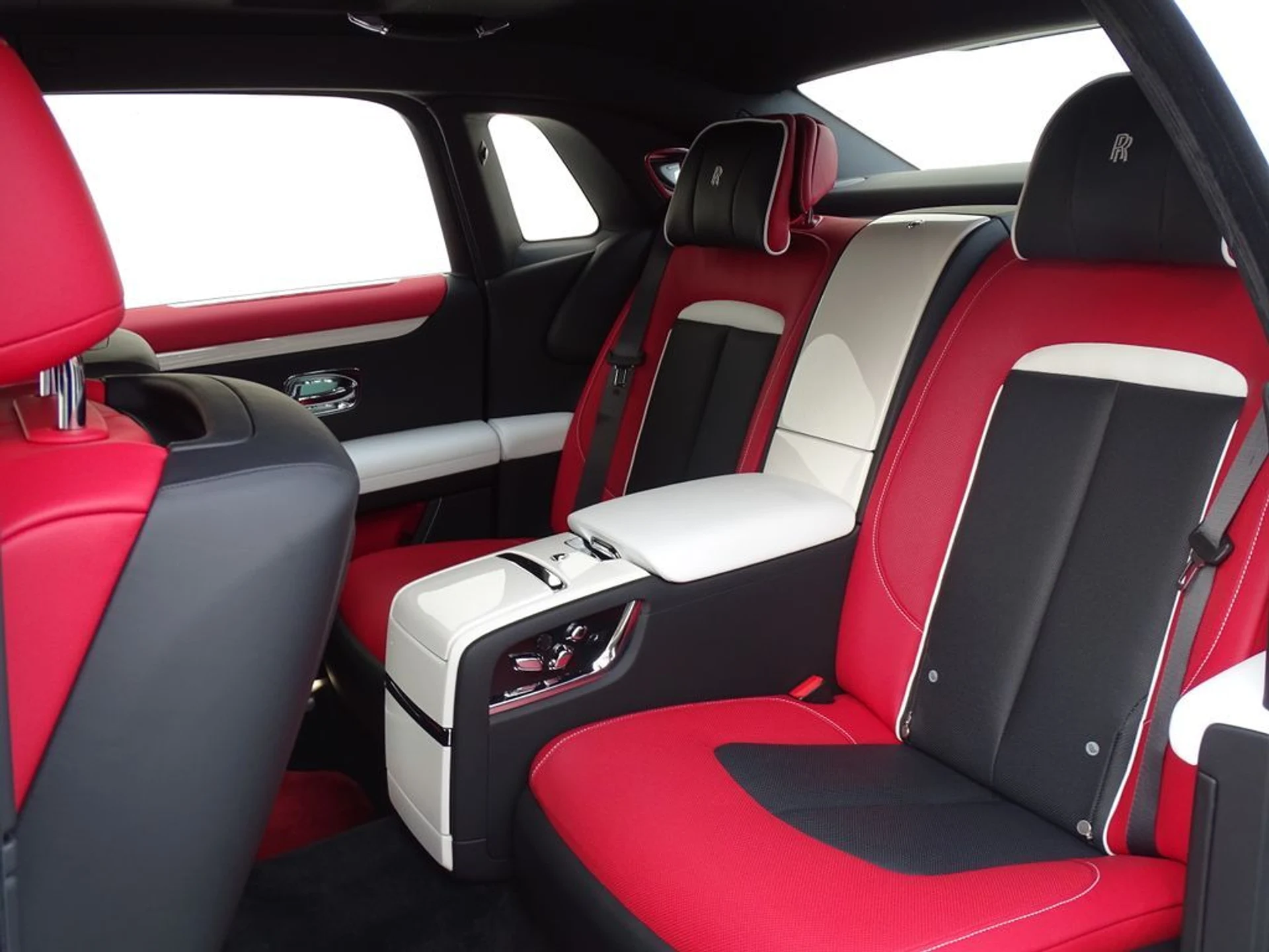 mph025_586623404_5516269bfd9c86f17e032864e3cbebaax_1a9297d83f