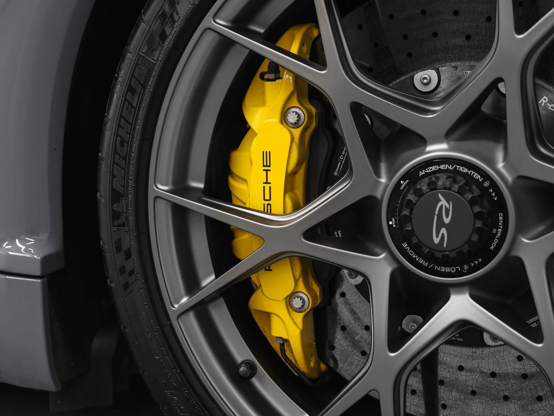 mph025_593763110_26_4000436a81