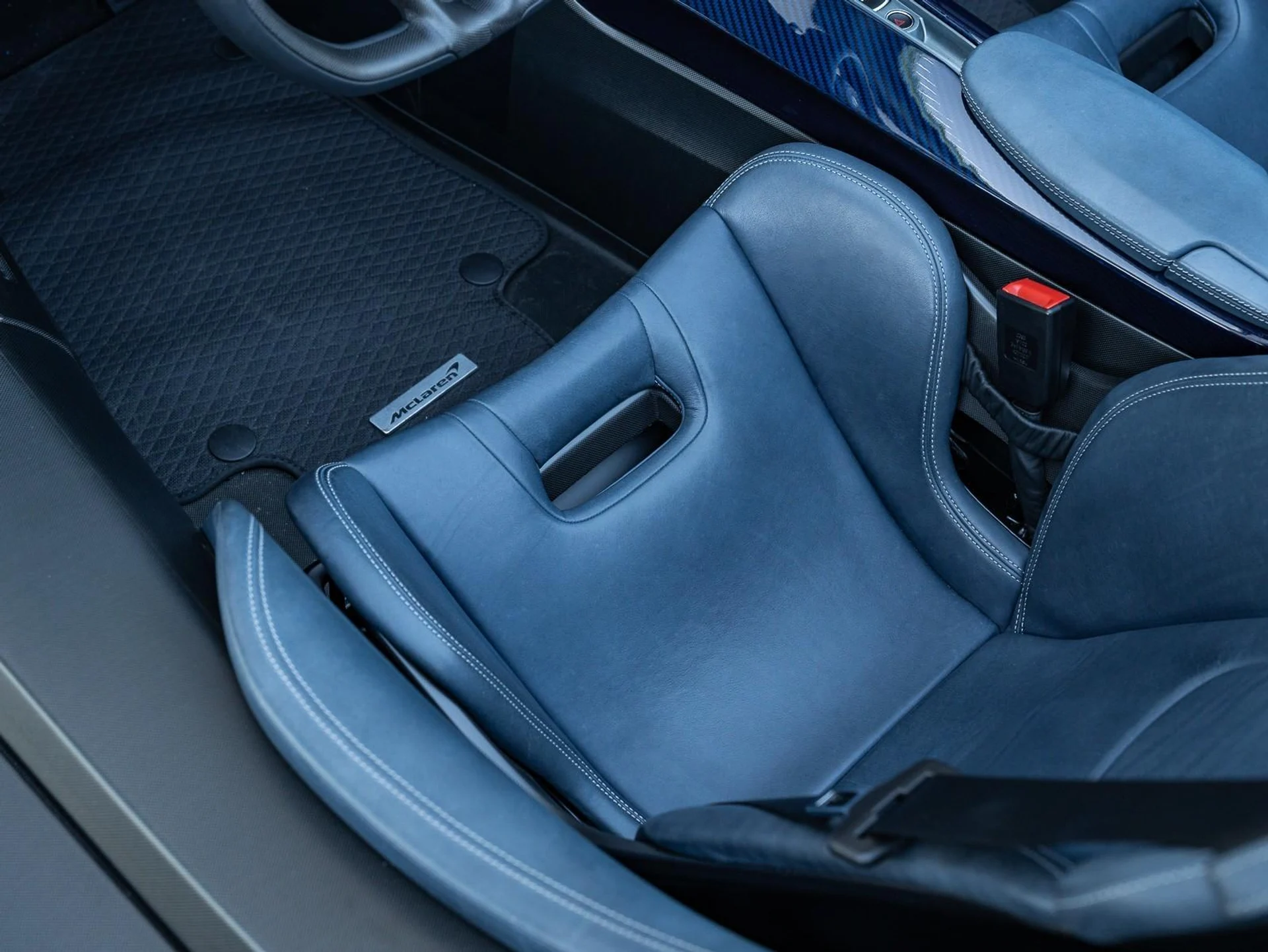 mph025_596905388_Used_2021_Mc_Laren_Elva_1766175038_1707289325