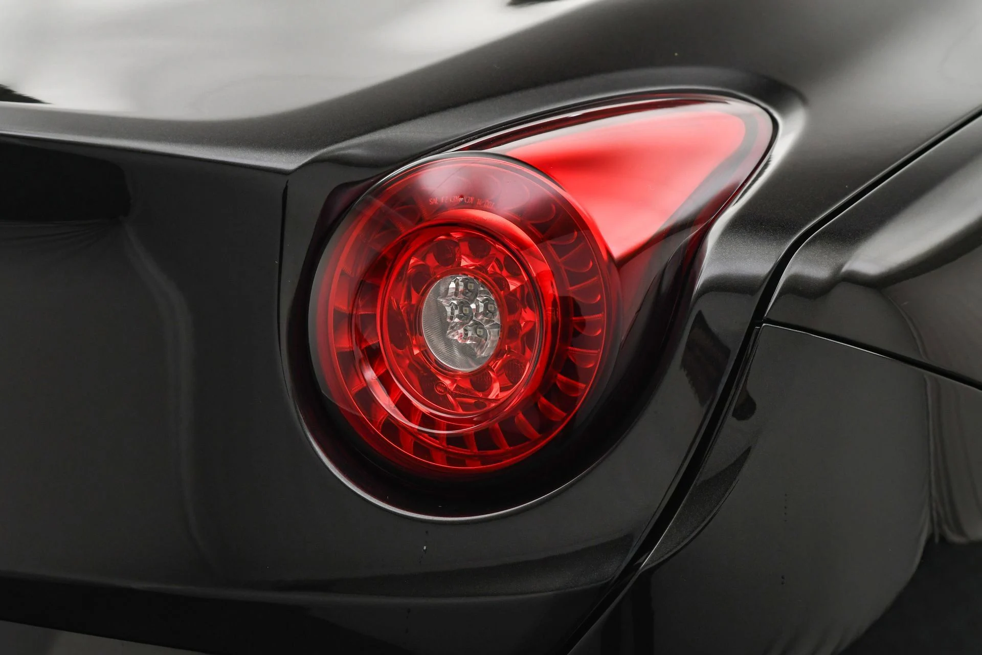 mph025_597881582_984e537c447f4b019cc91300bcd2069c_33854fd3f1