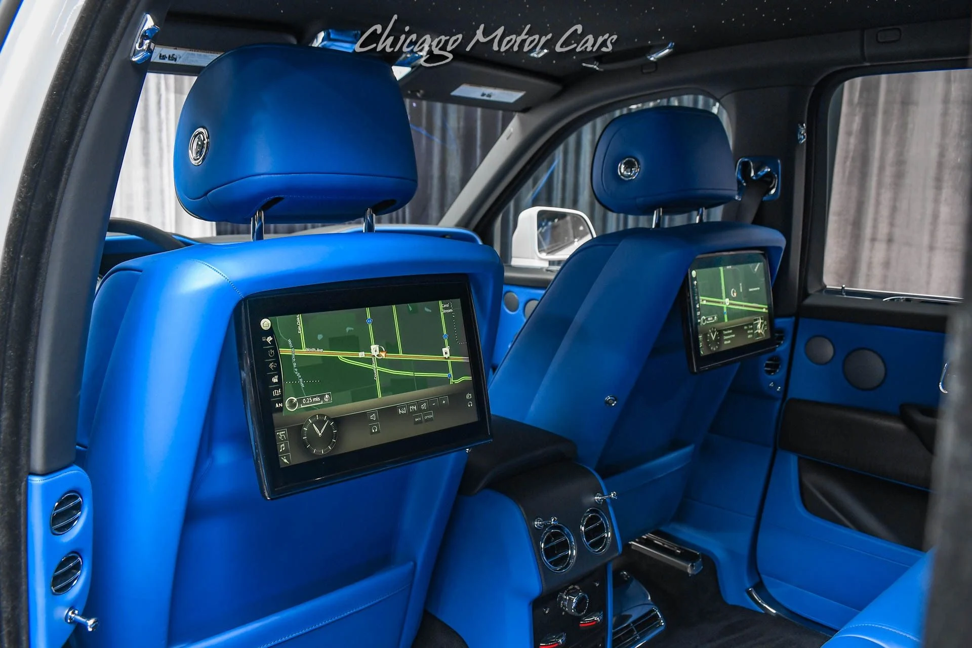 mph025_60224707_13154_p26_l_5b9ece90db