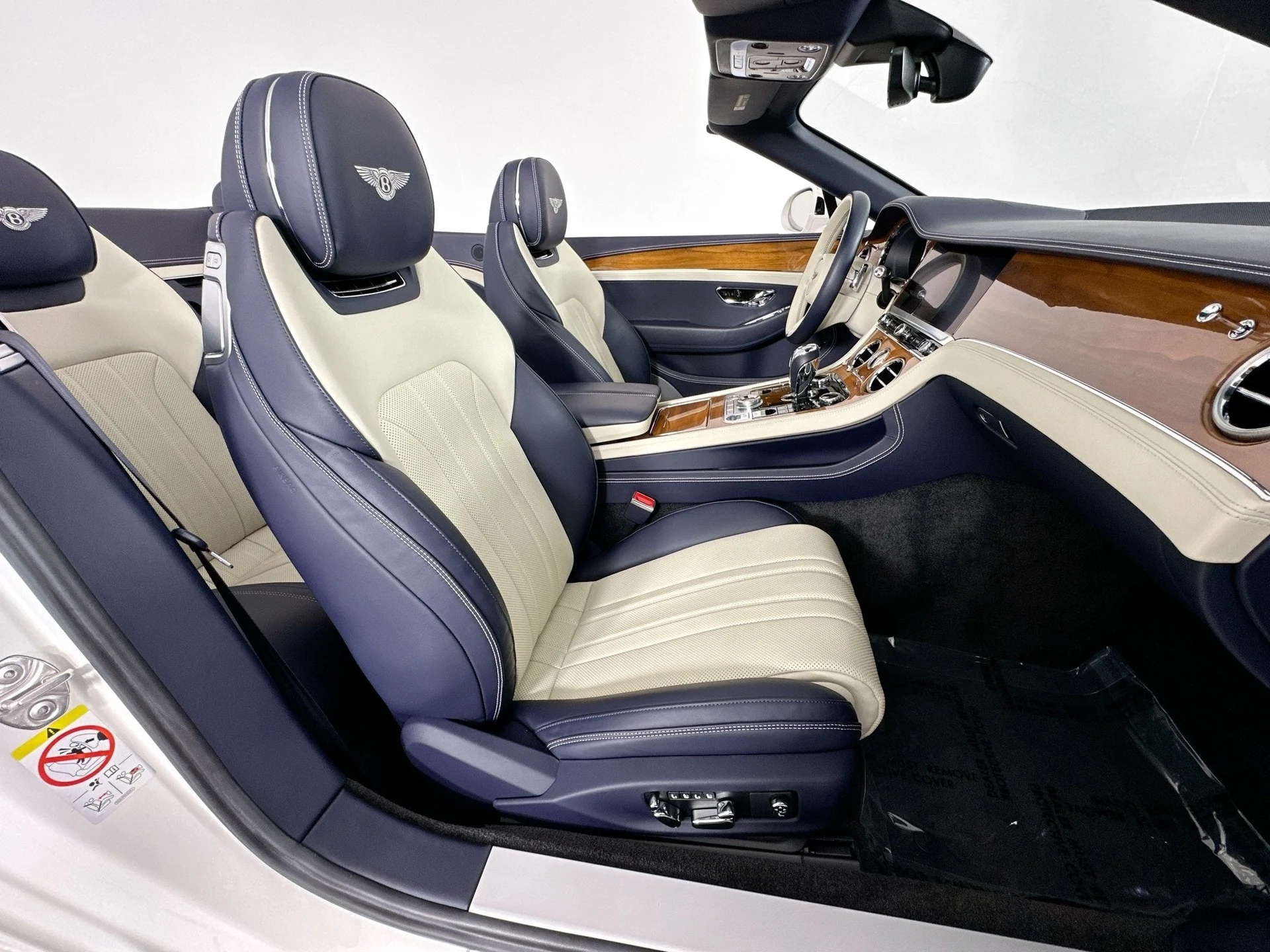 mph025_613624709_26_f8d2241d0f