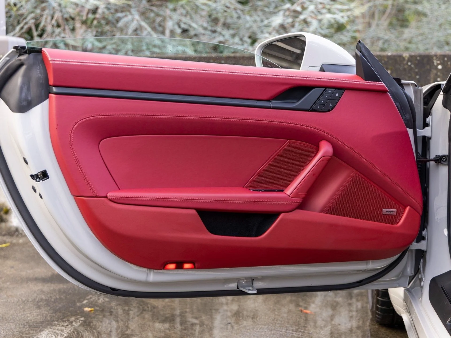 mph025_619535624_26_642f810644