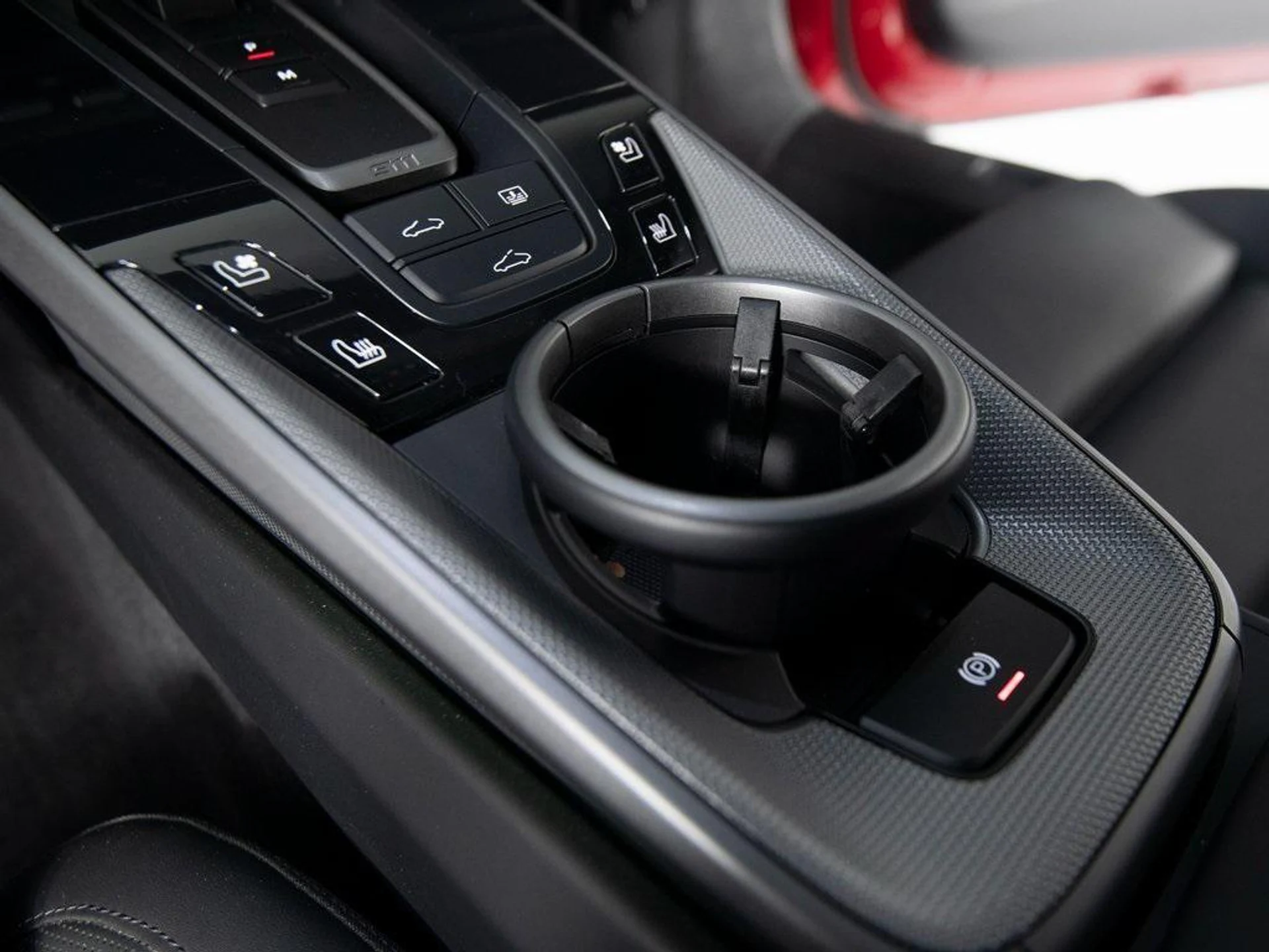 mph025_620247301_2ee_CPL_Tz_Xy_PA_4n_AA_WI_0n_GYD_6_Eg_9d646fde5e