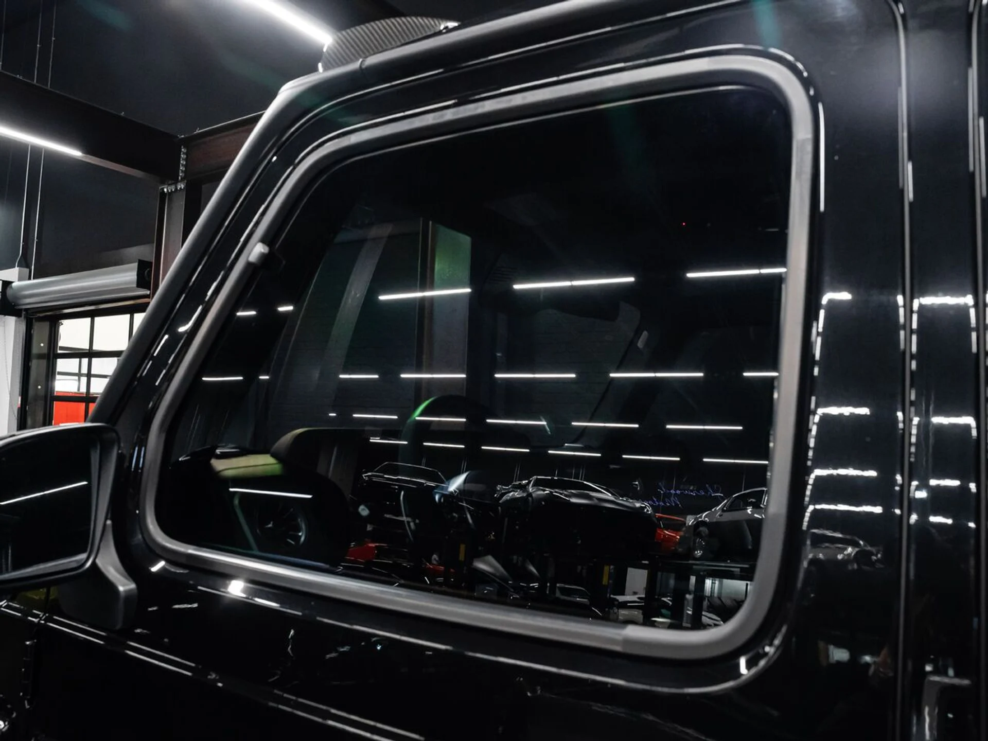 mph025_620938134_mercedes_benz_g_class_2021_23fe192568