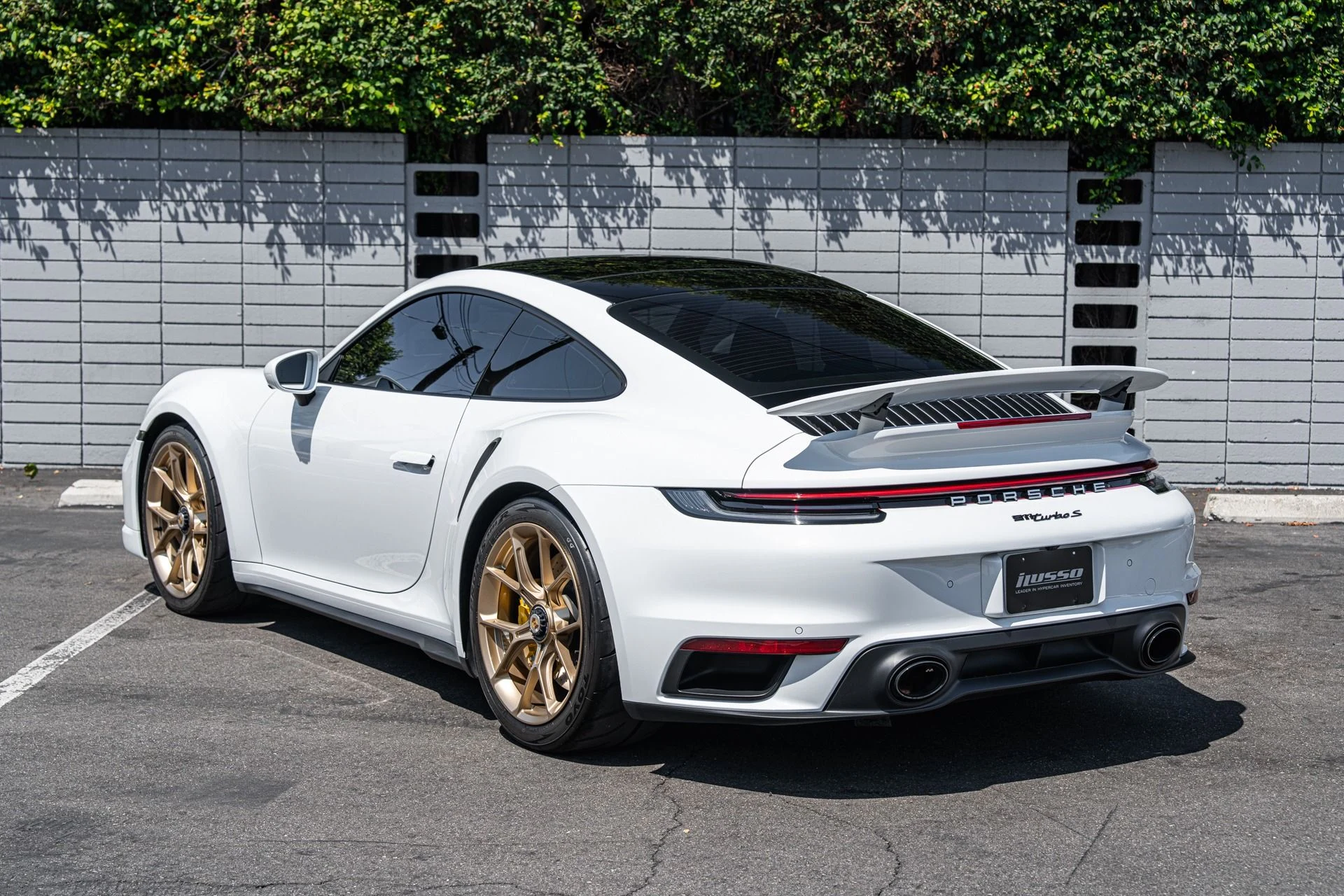 mph025_624028454_Used_2022_Porsche_911_Turbo_S_1755025971_0fcb2a425c