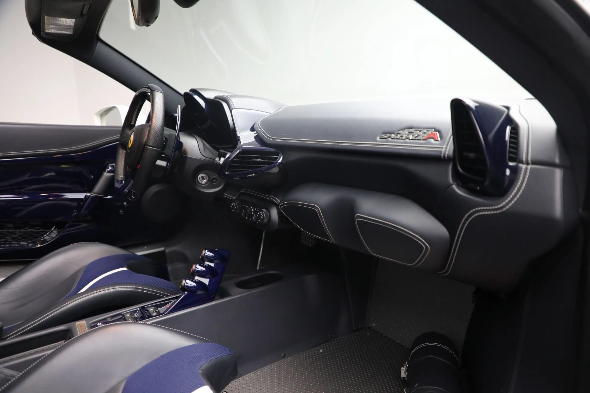 mph025_624311118_Used_2015_Ferrari_458_Speciale_1738699258_3c8d8fc833