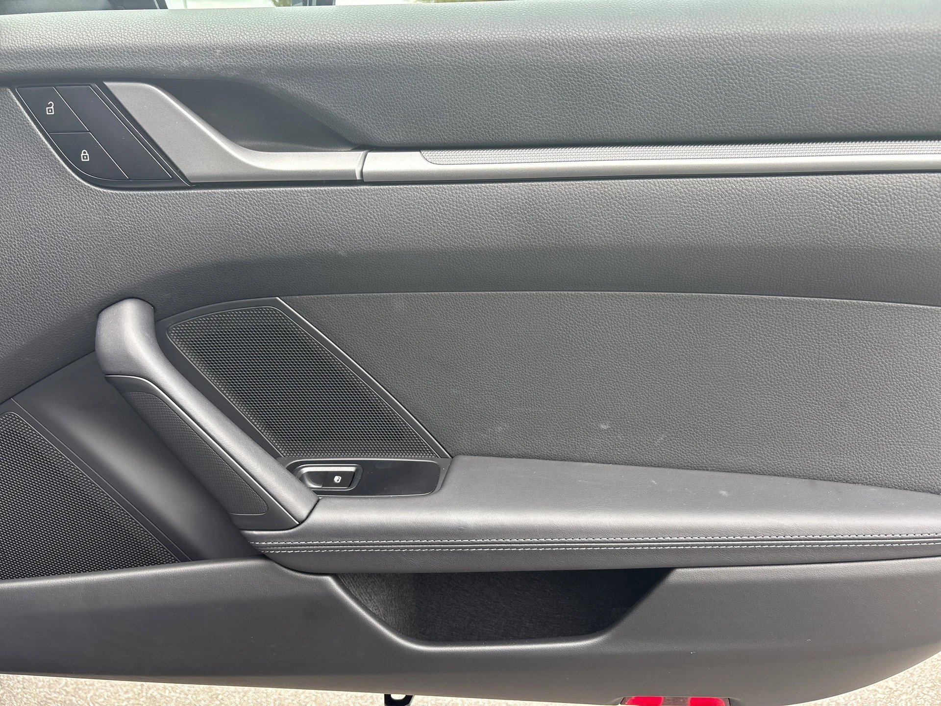 mph025_628044089_1543086673b64cfb813ba11c531480f9_8604d70845