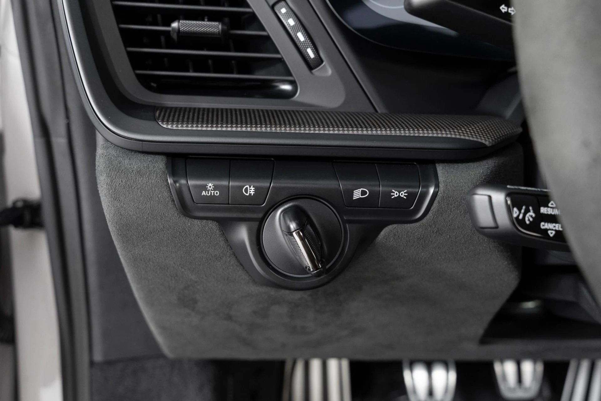 mph025_630160995_Used_2022_Porsche_911_GT_3_1772126171_6aca297fdb