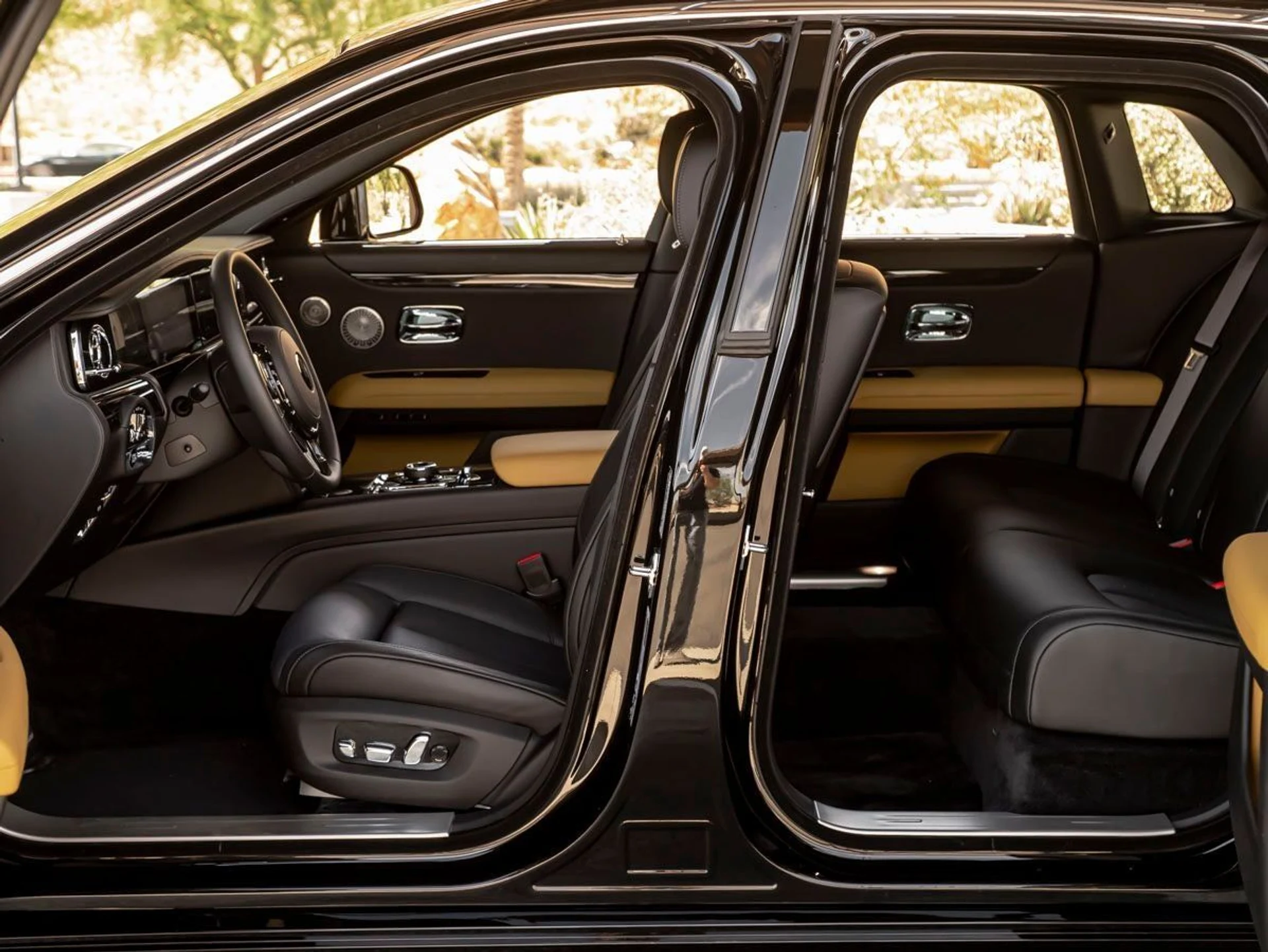 mph025_631020777_26_8370c8fb2c